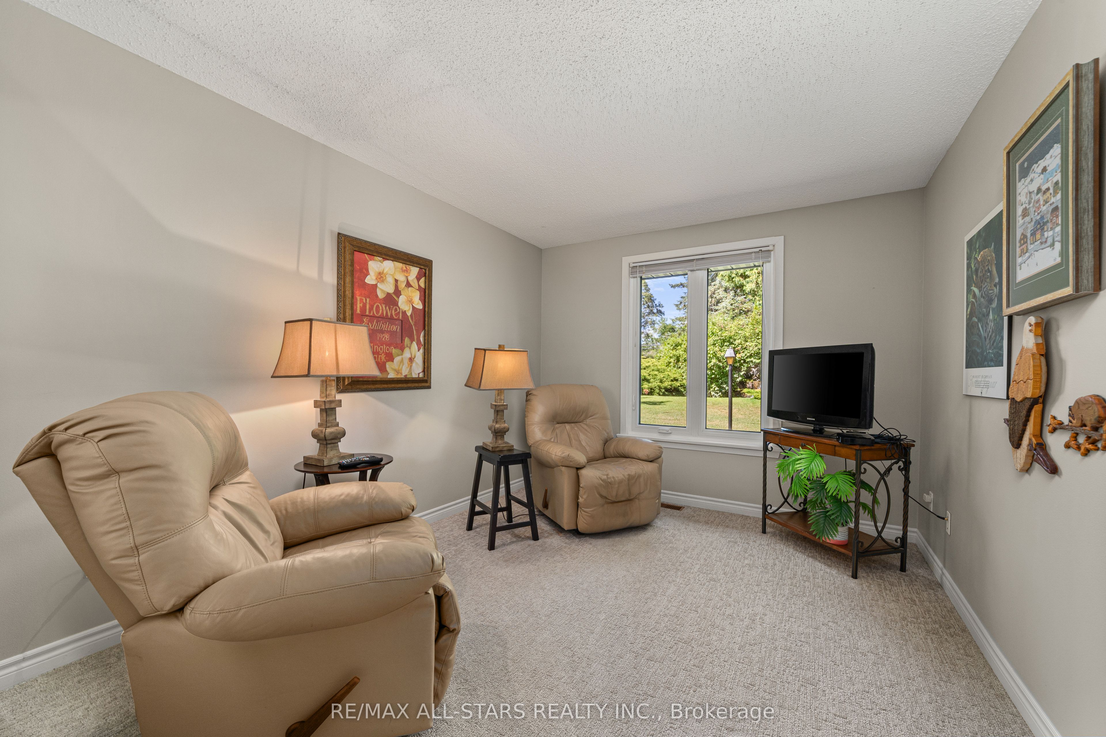 200 East Street S 101 Property Photo 24
