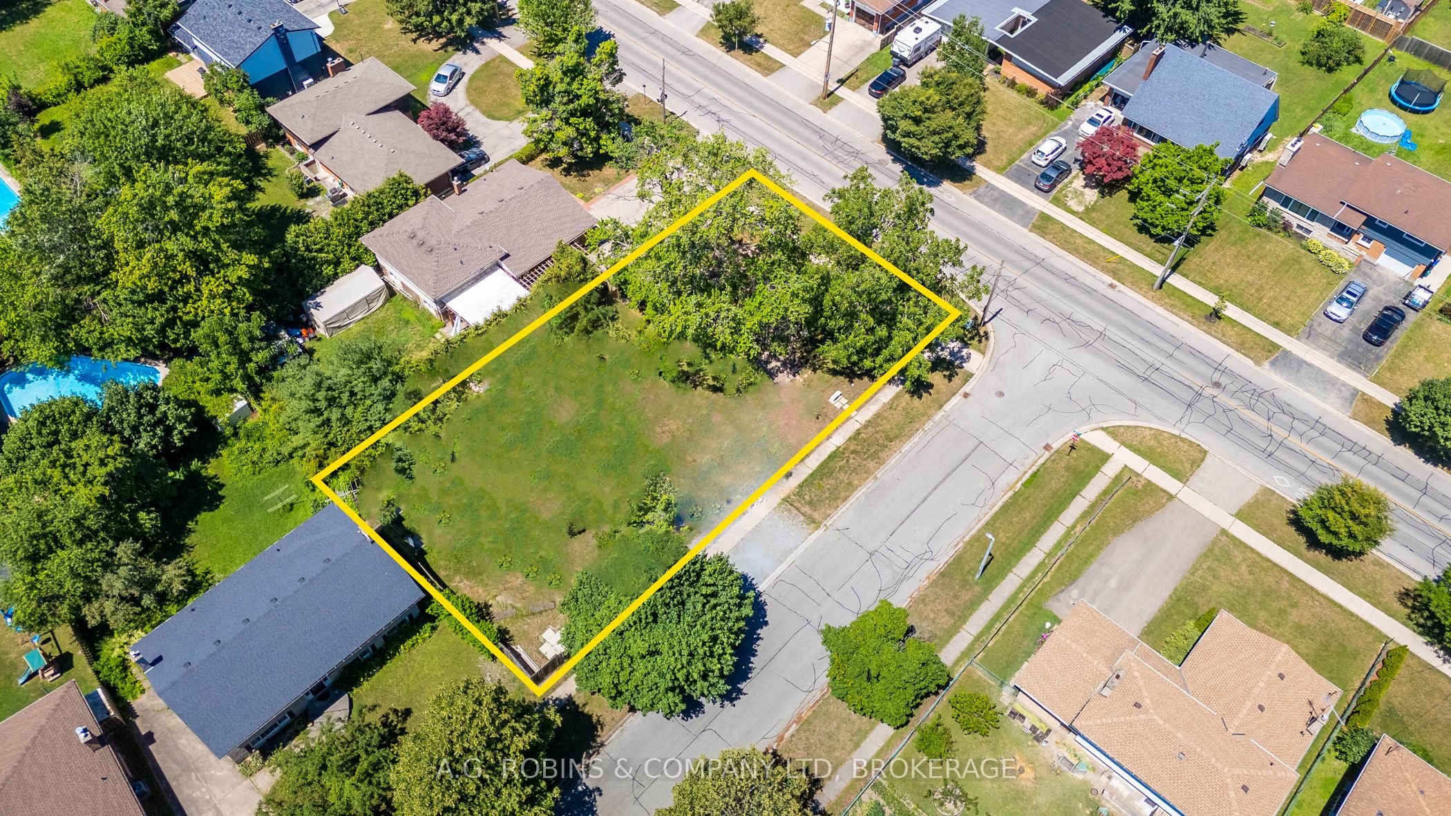 423 Fitch Street Property Photo 4