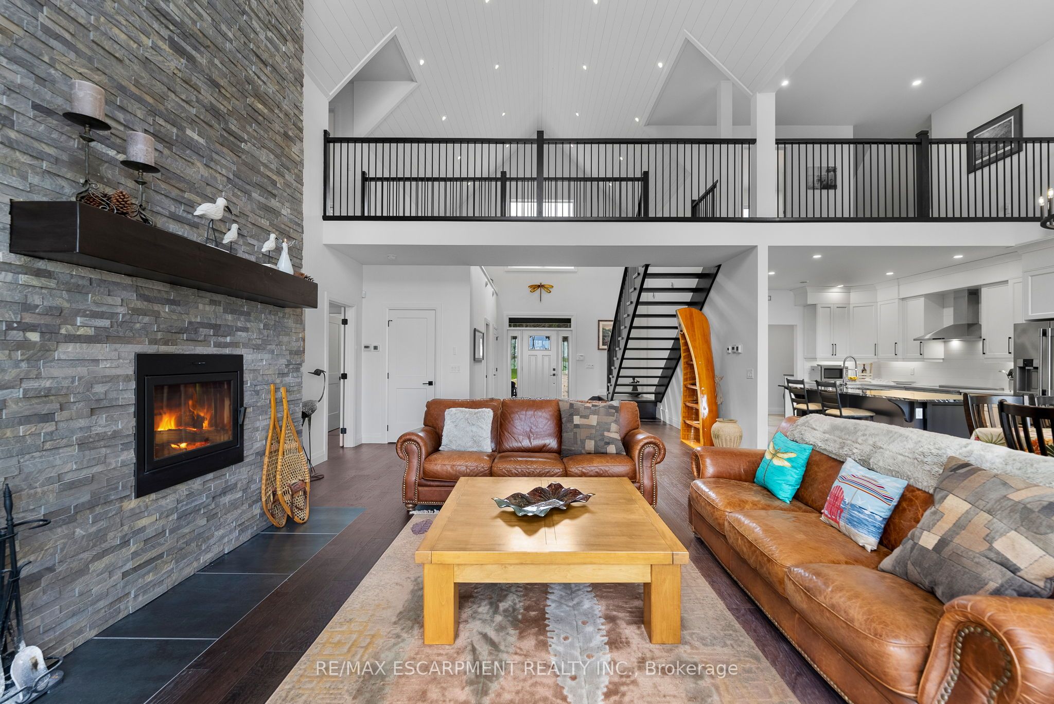 76b Johnston Road Property Photo 11