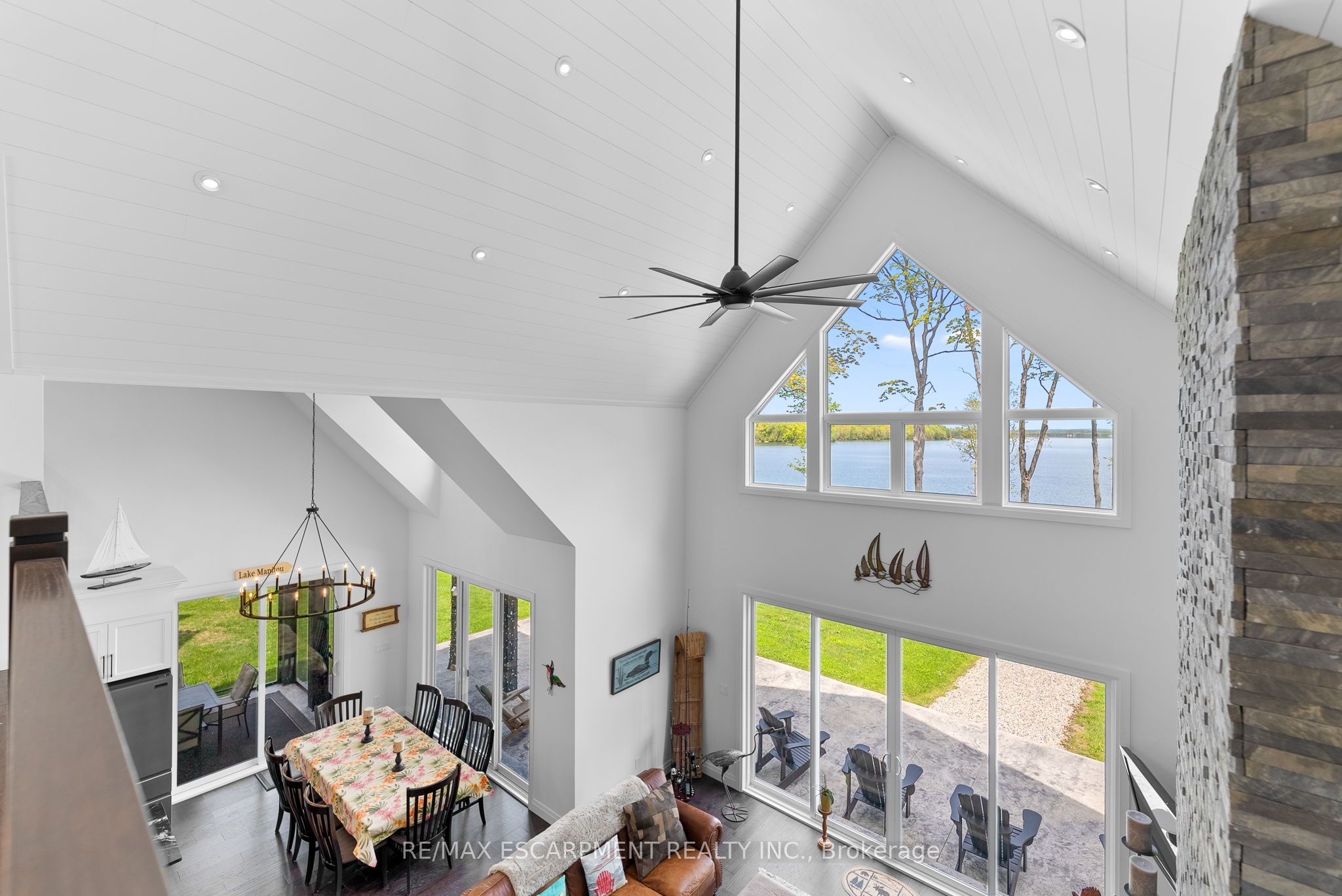 76b Johnston Road Property Photo 13