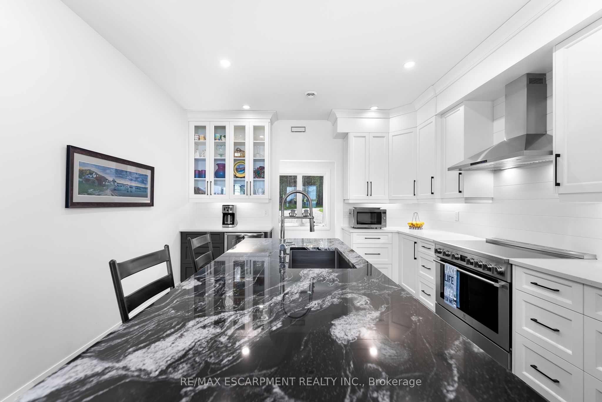 76b Johnston Road Property Photo 16