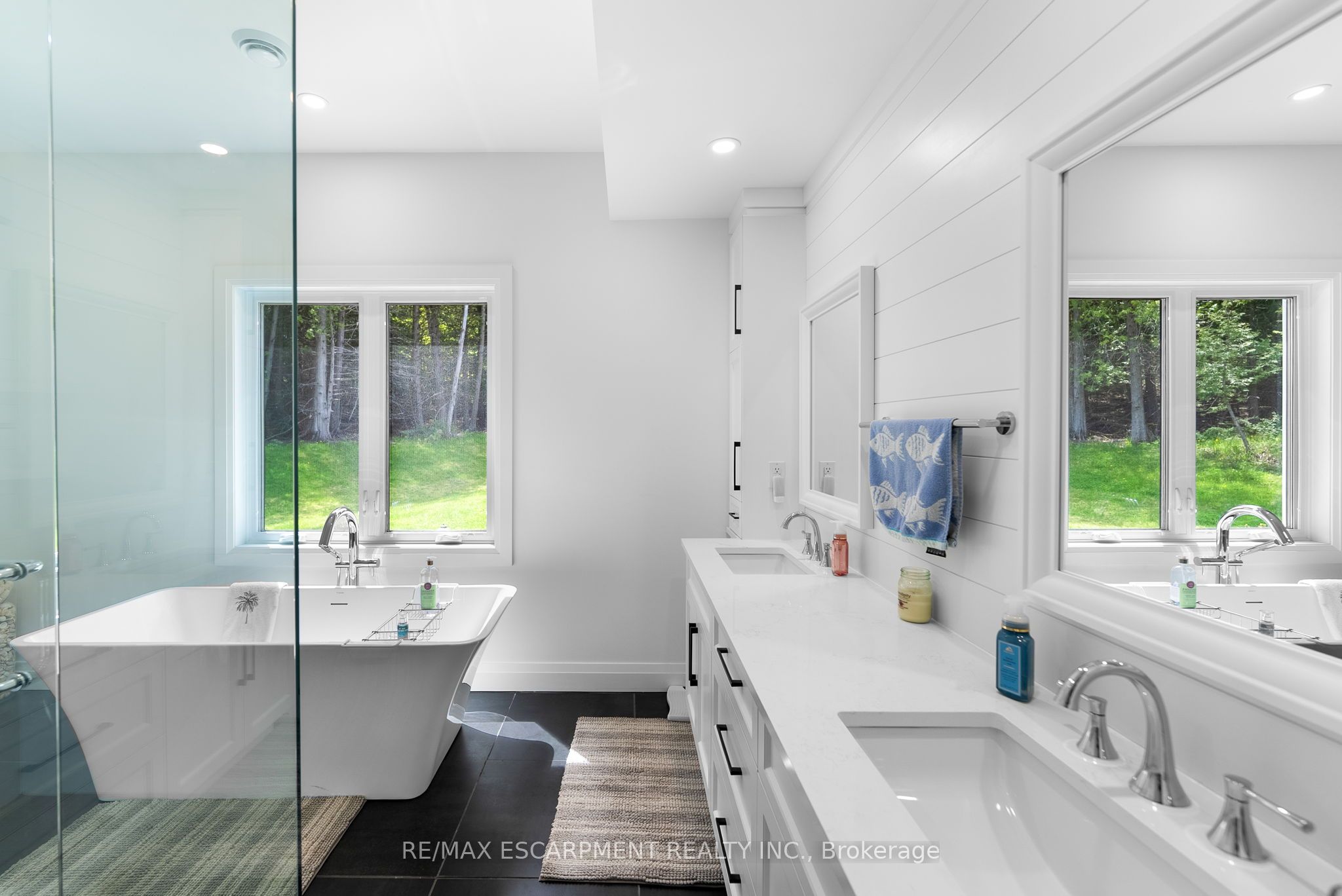 76b Johnston Road Property Photo 19