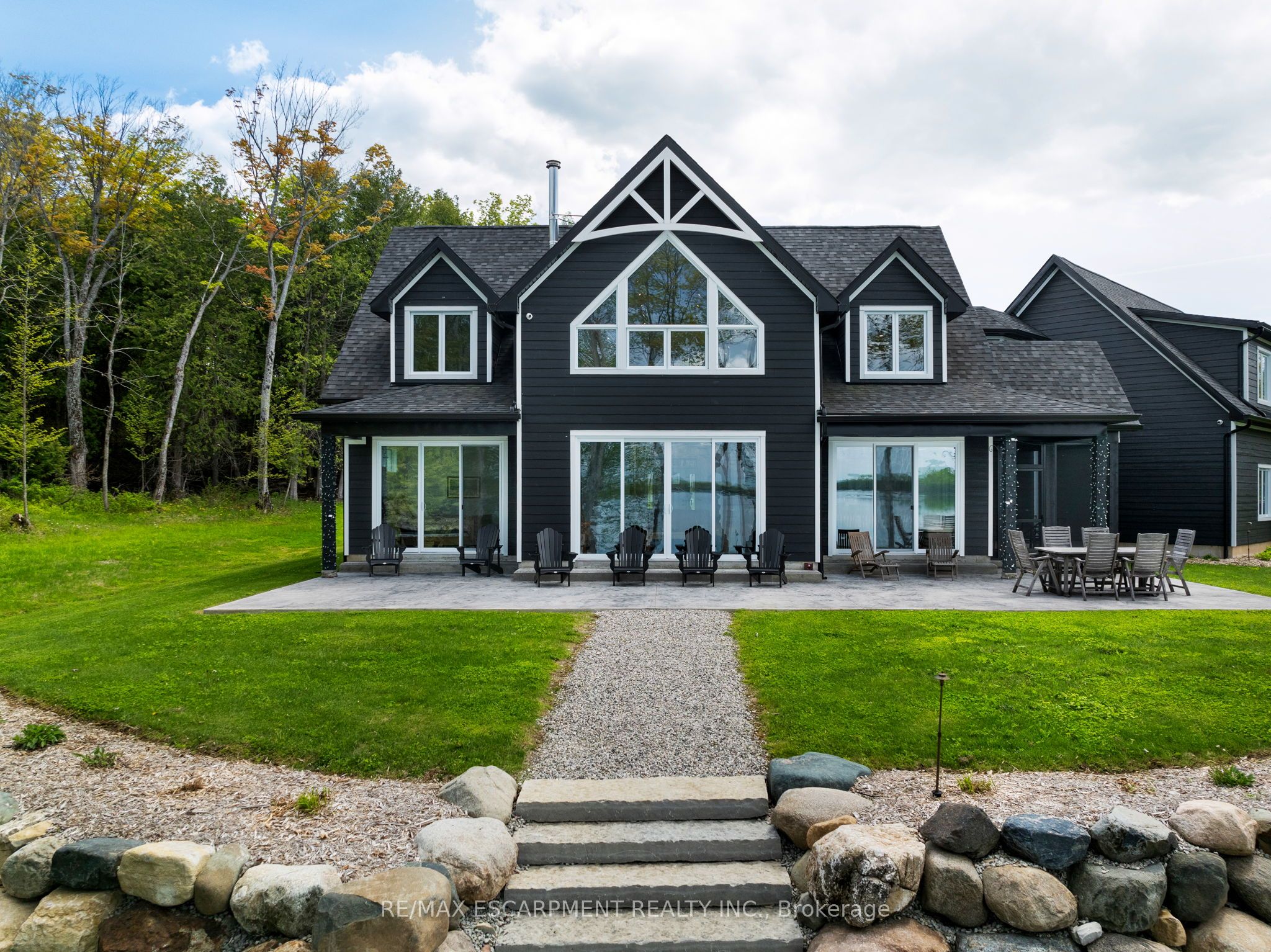 76b Johnston Road Property Photo 34