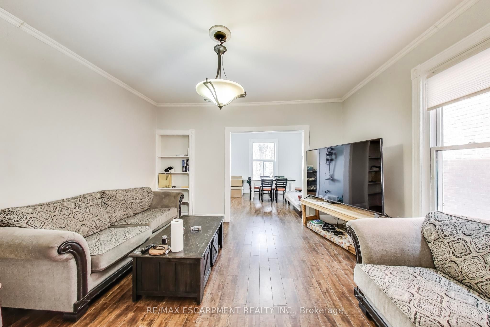 8 Madison Avenue Property Photo 7