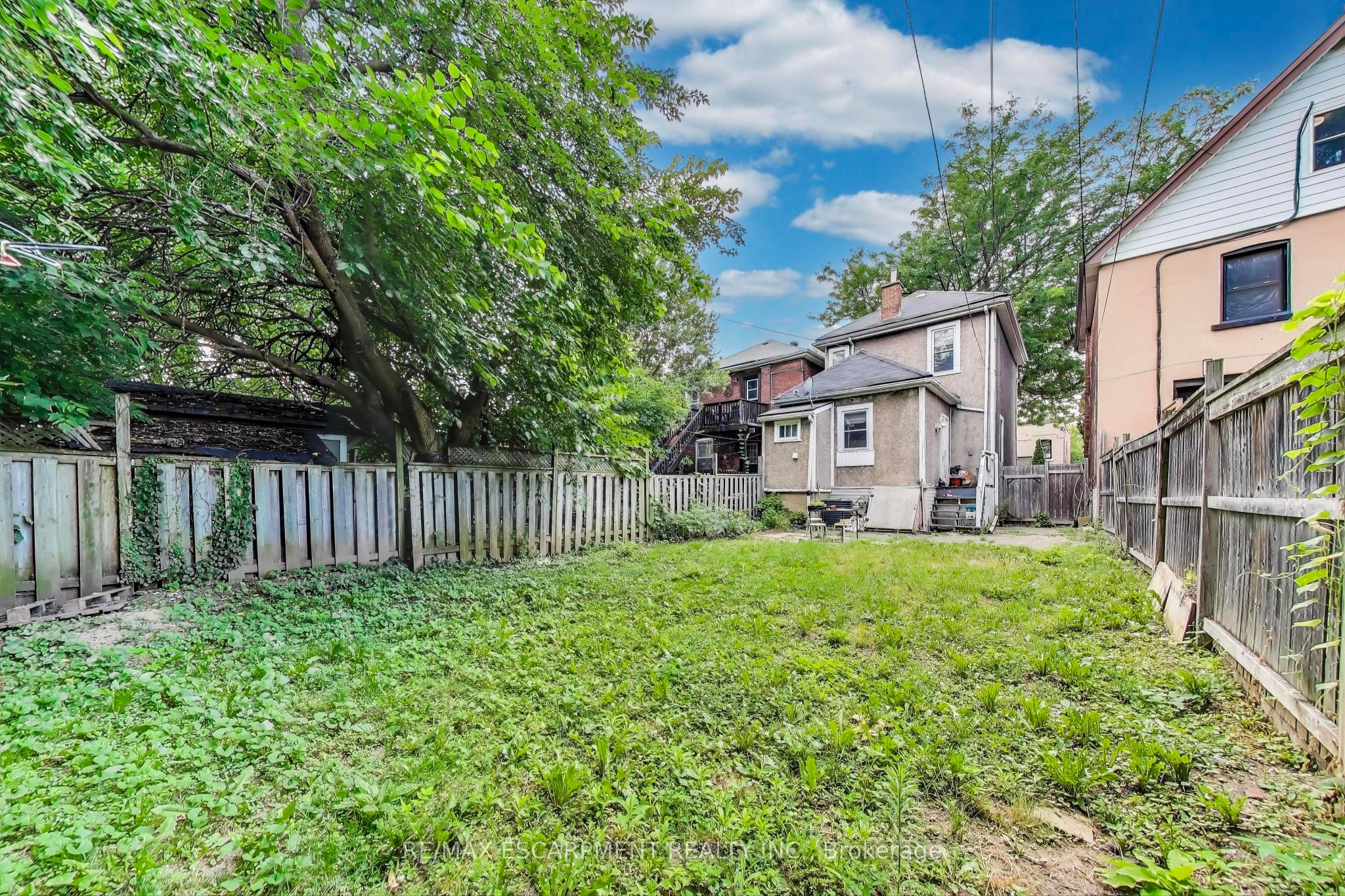 8 Madison Avenue Property Photo 24