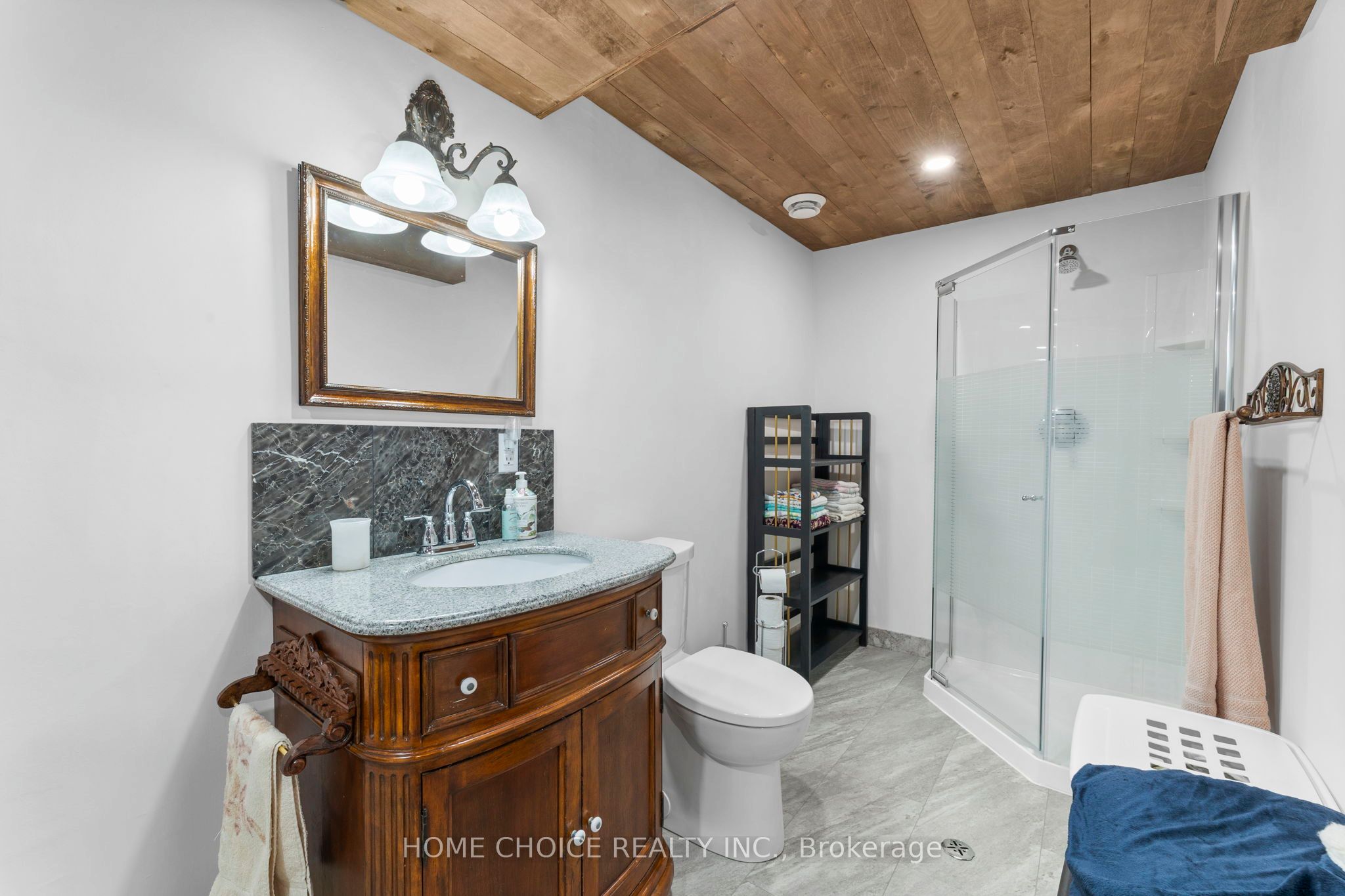 1190 North Baptiste Lake Road Property Photo 31