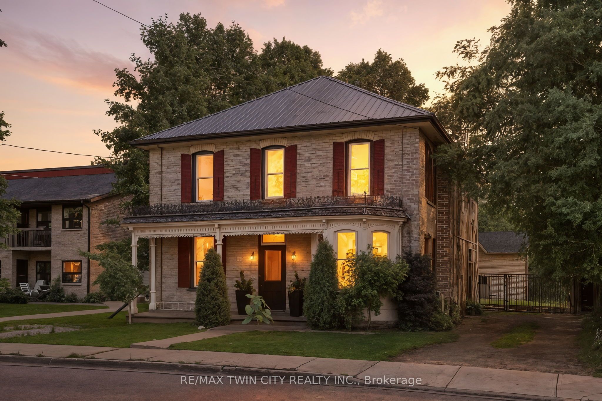 189 Stanley Street Property Photo 1
