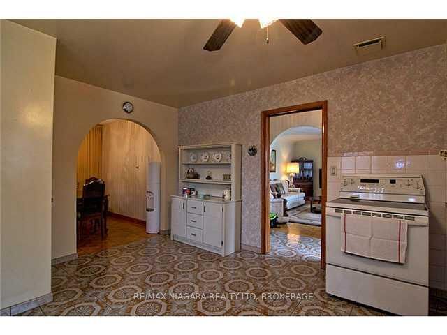 6020 Althea Street Property Photo 10
