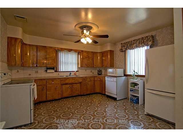 6020 Althea Street Property Photo 11