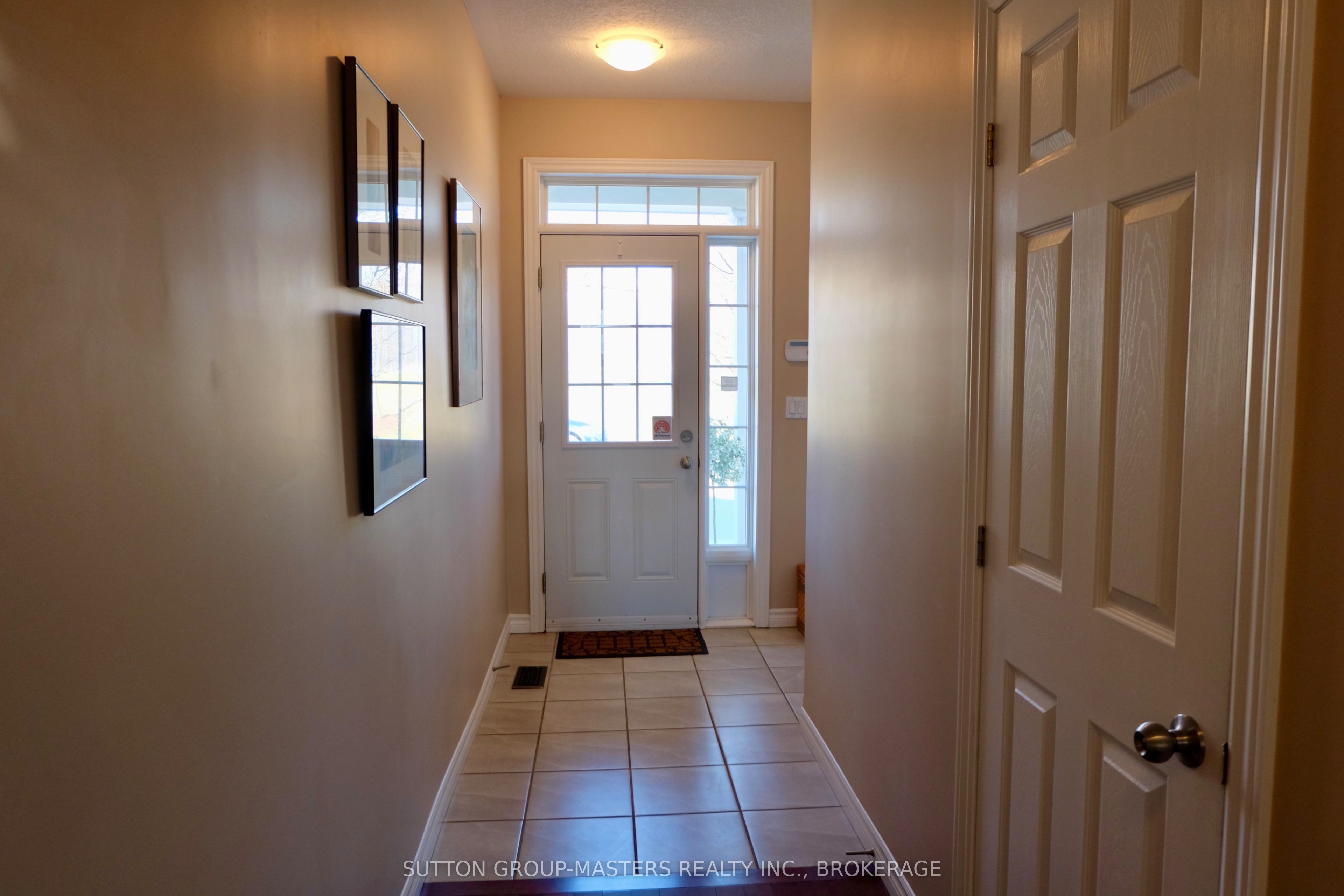 835 Newmarket Lane Property Photo 4