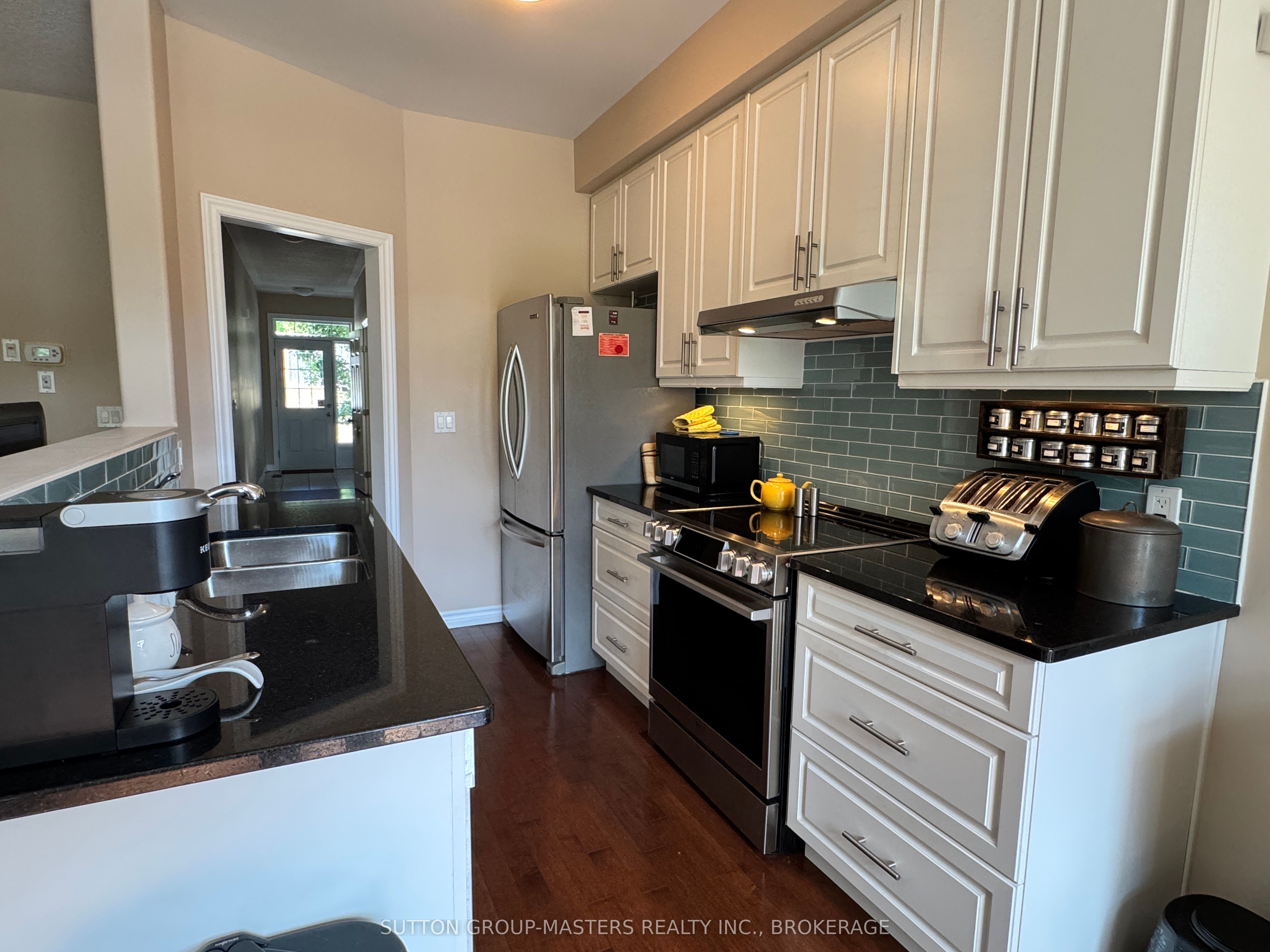 835 Newmarket Lane Property Photo 10
