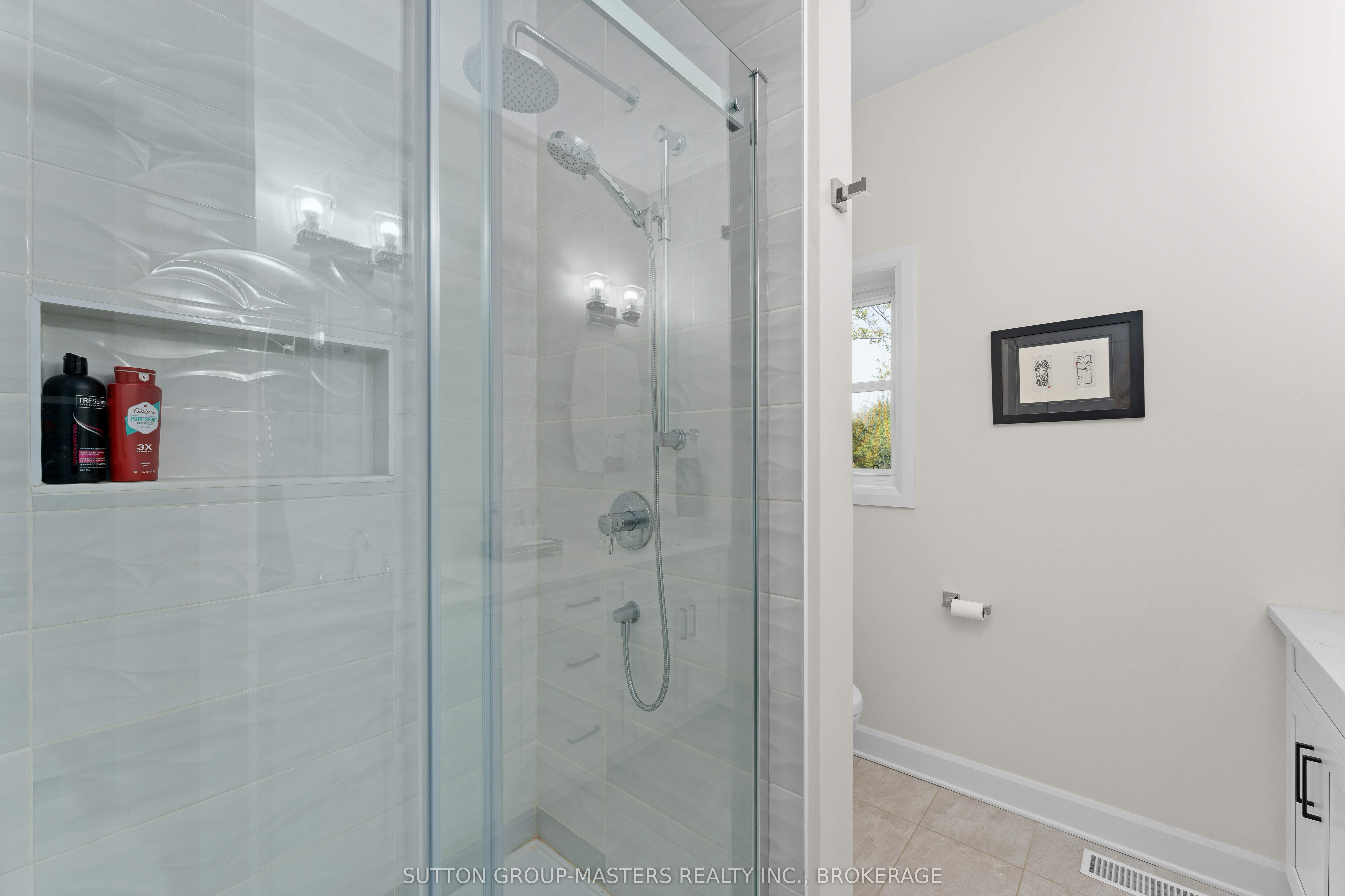 6909 Battersea Road Property Photo 21