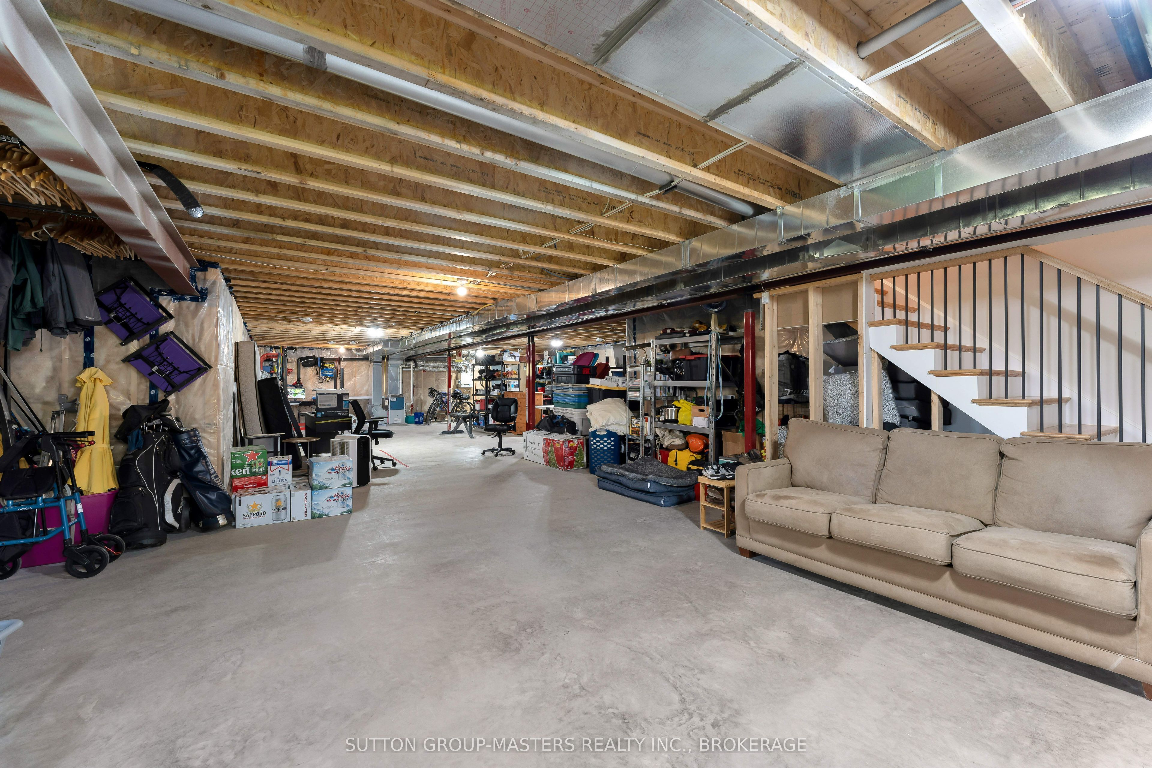 6909 Battersea Road Property Photo 33