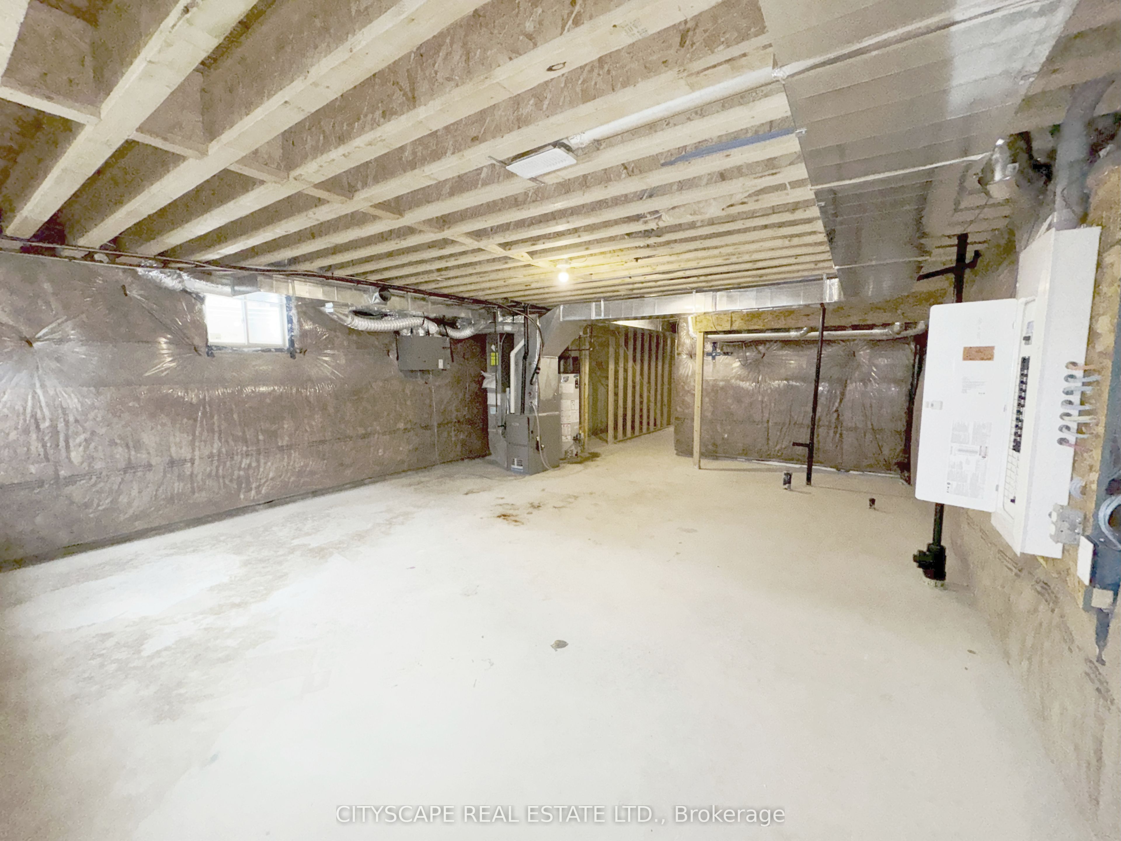 33 Basswood Crescent Property Photo 39