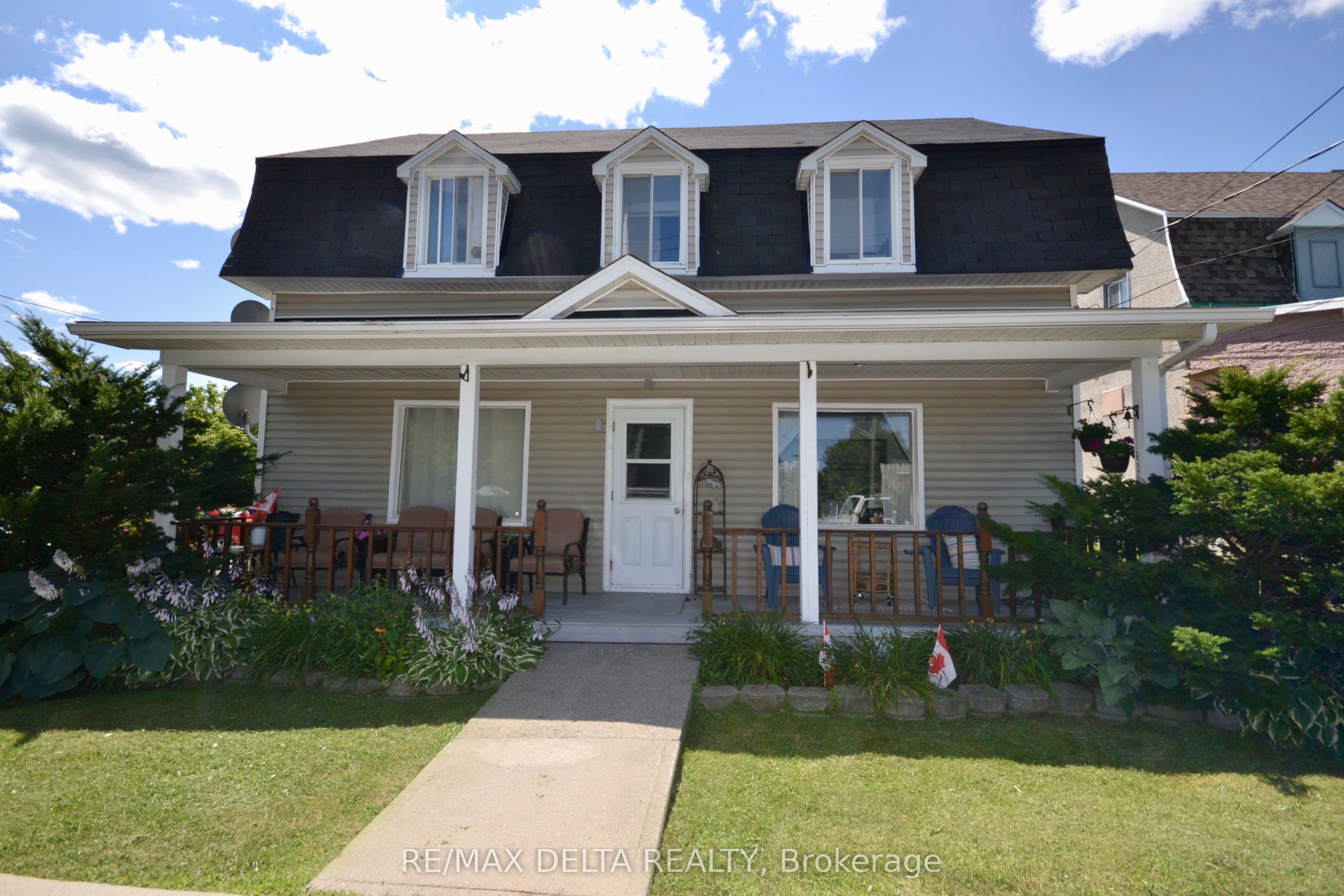3766 Champlain Street Property Photo 1