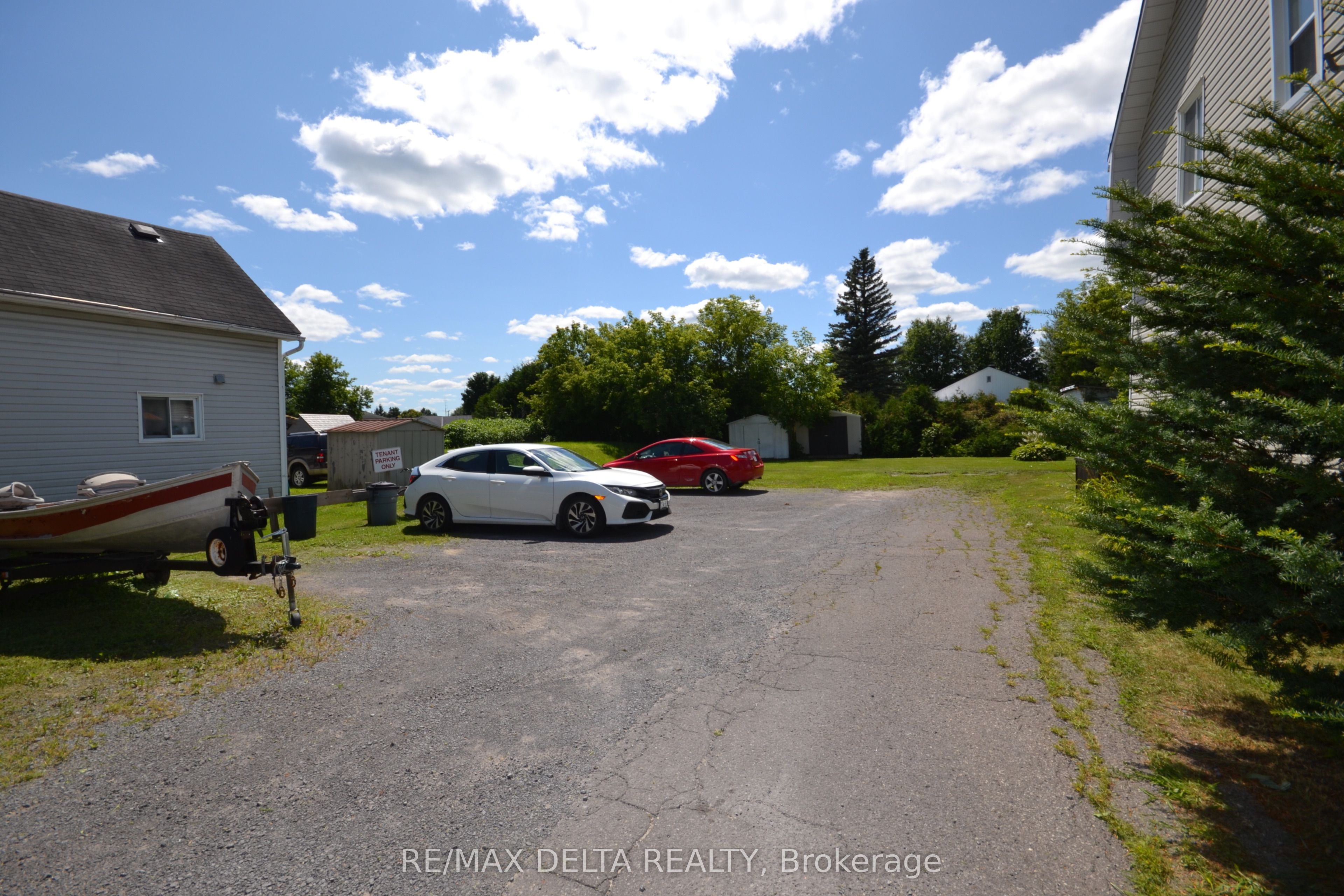 3766 Champlain Street Property Photo 13