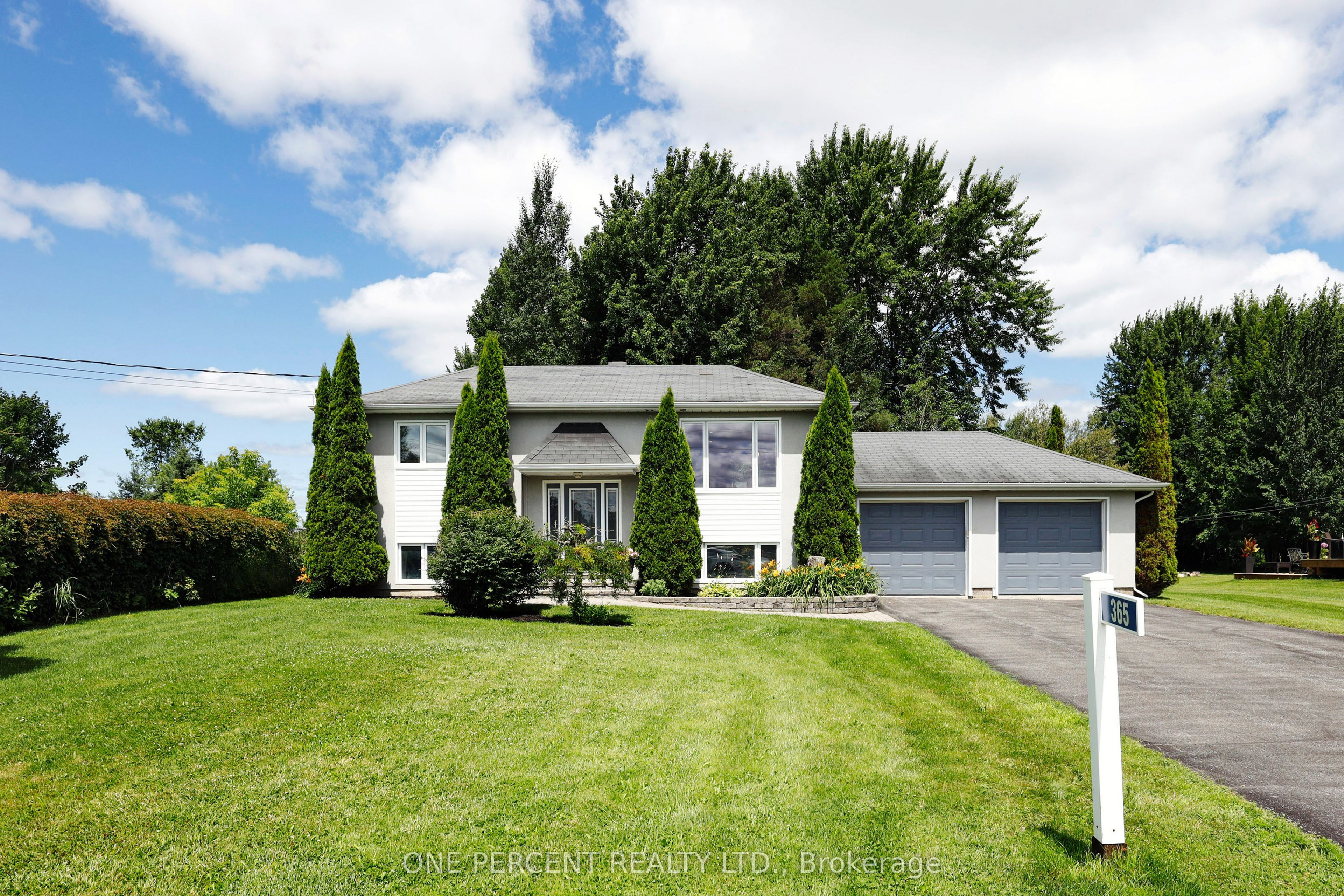 365 Mcdermitt Drive Property Photo 1