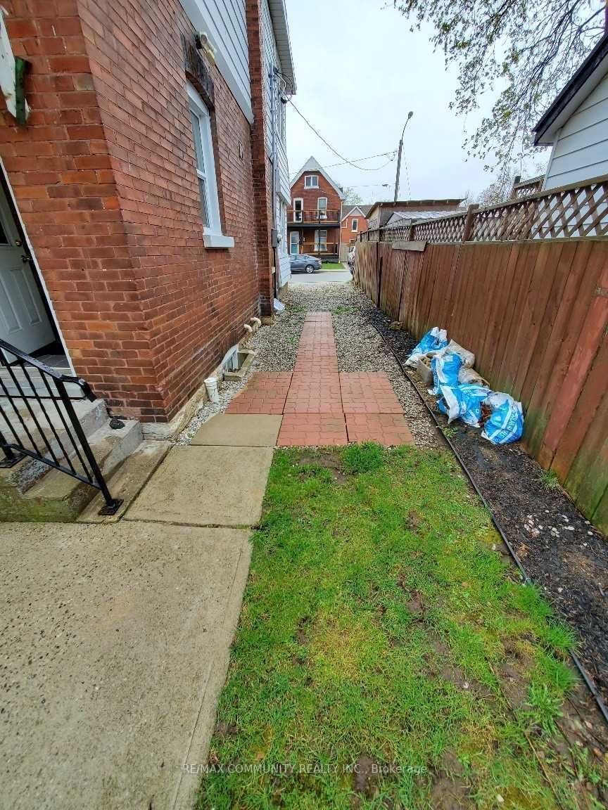 86 Victoria Street Property Photo 26