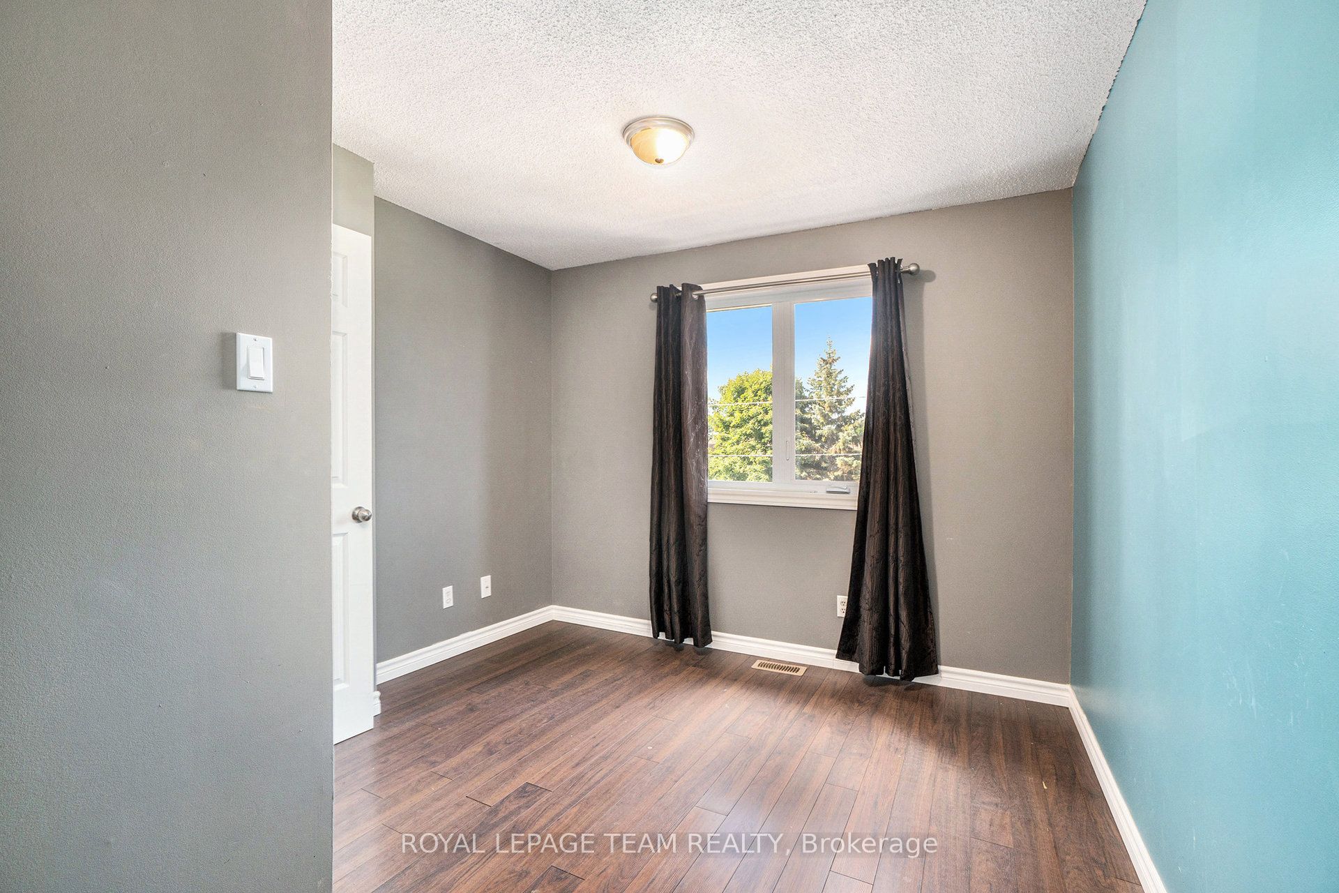 93 Burgess Street Property Photo 7