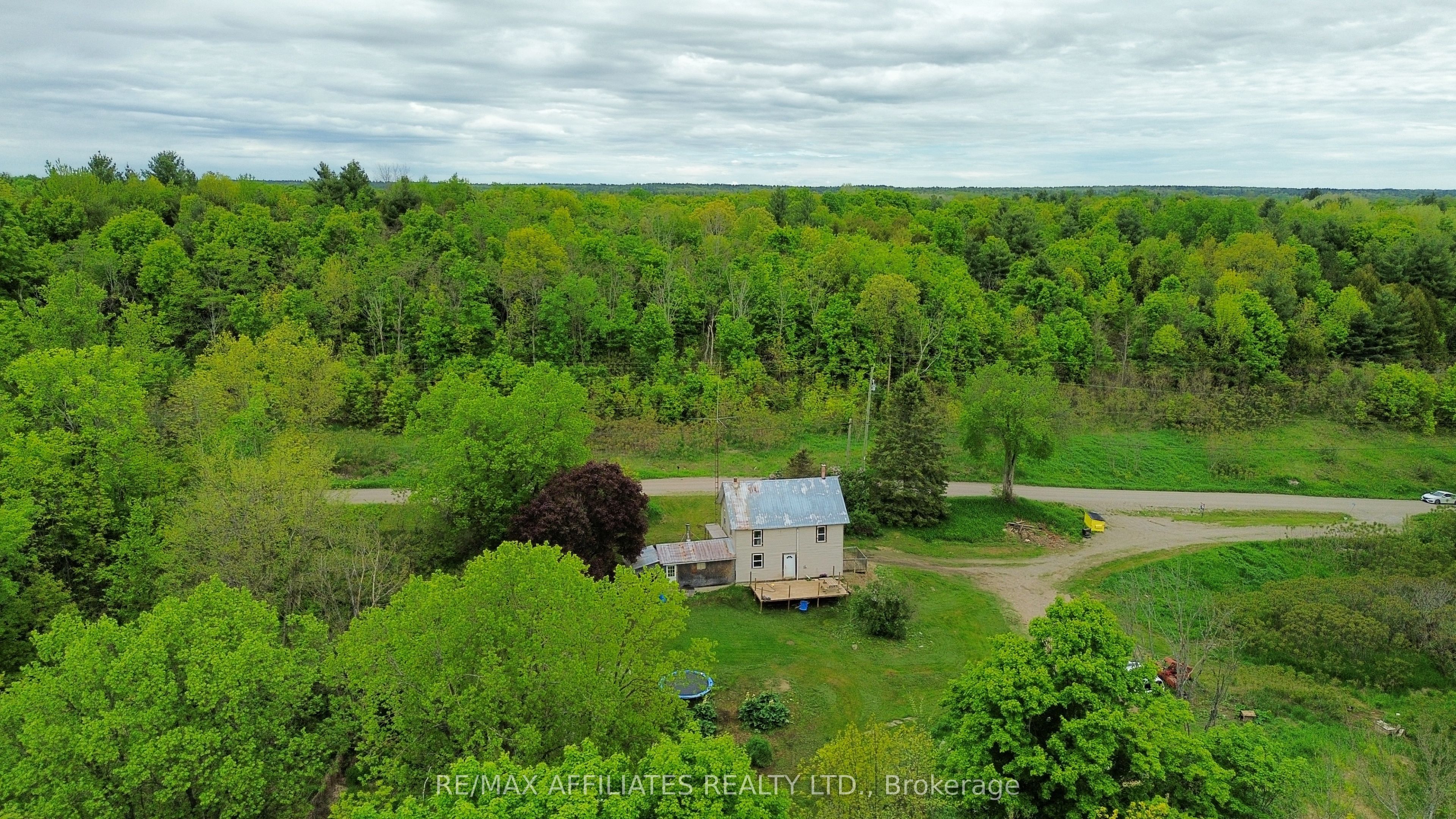 1505 Elm Tree Road Property Photo 1