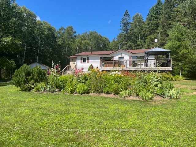 1293 Green Lake Road Property Photo 1