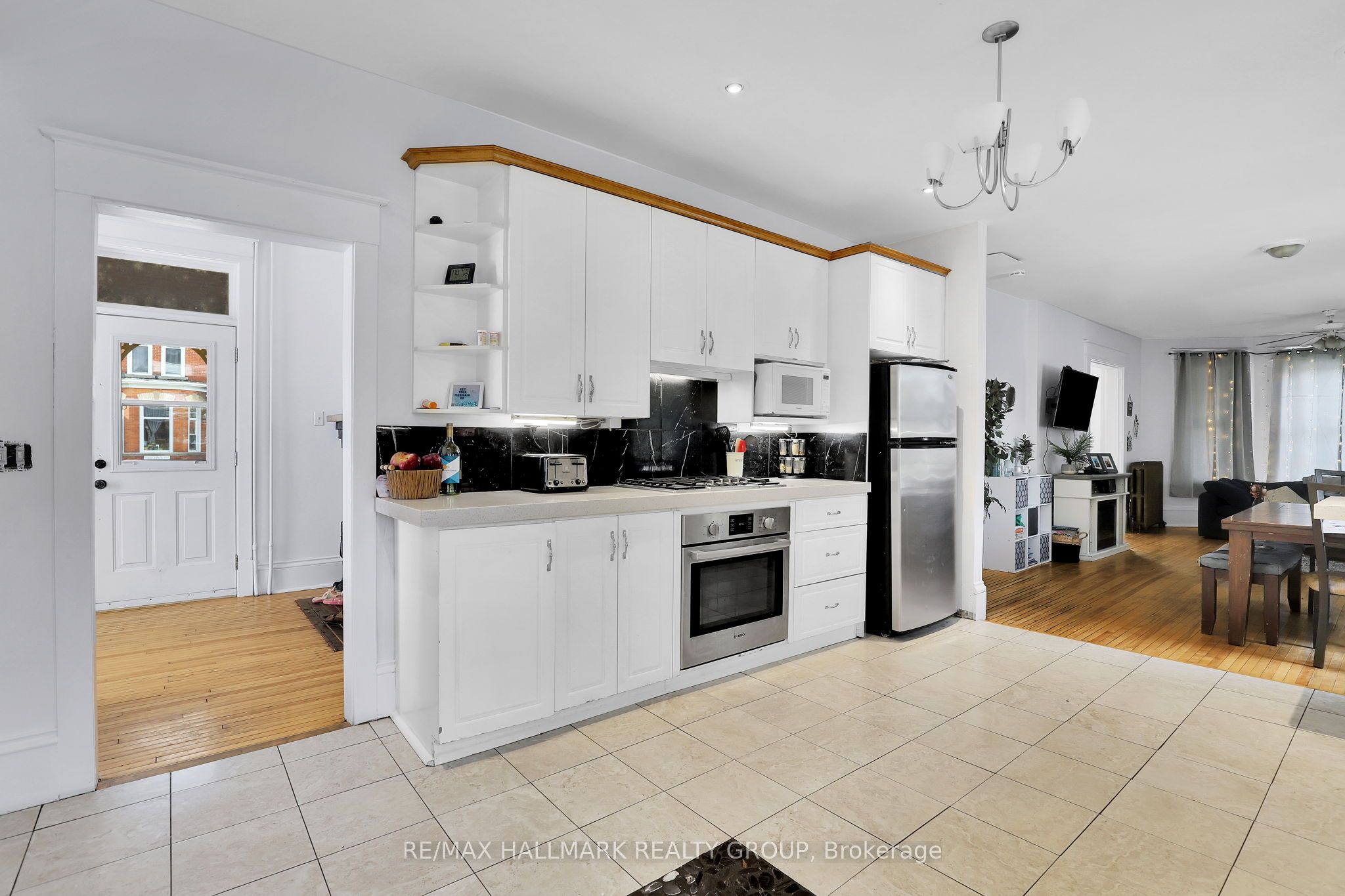 11 Glen Avenue Property Photo 11