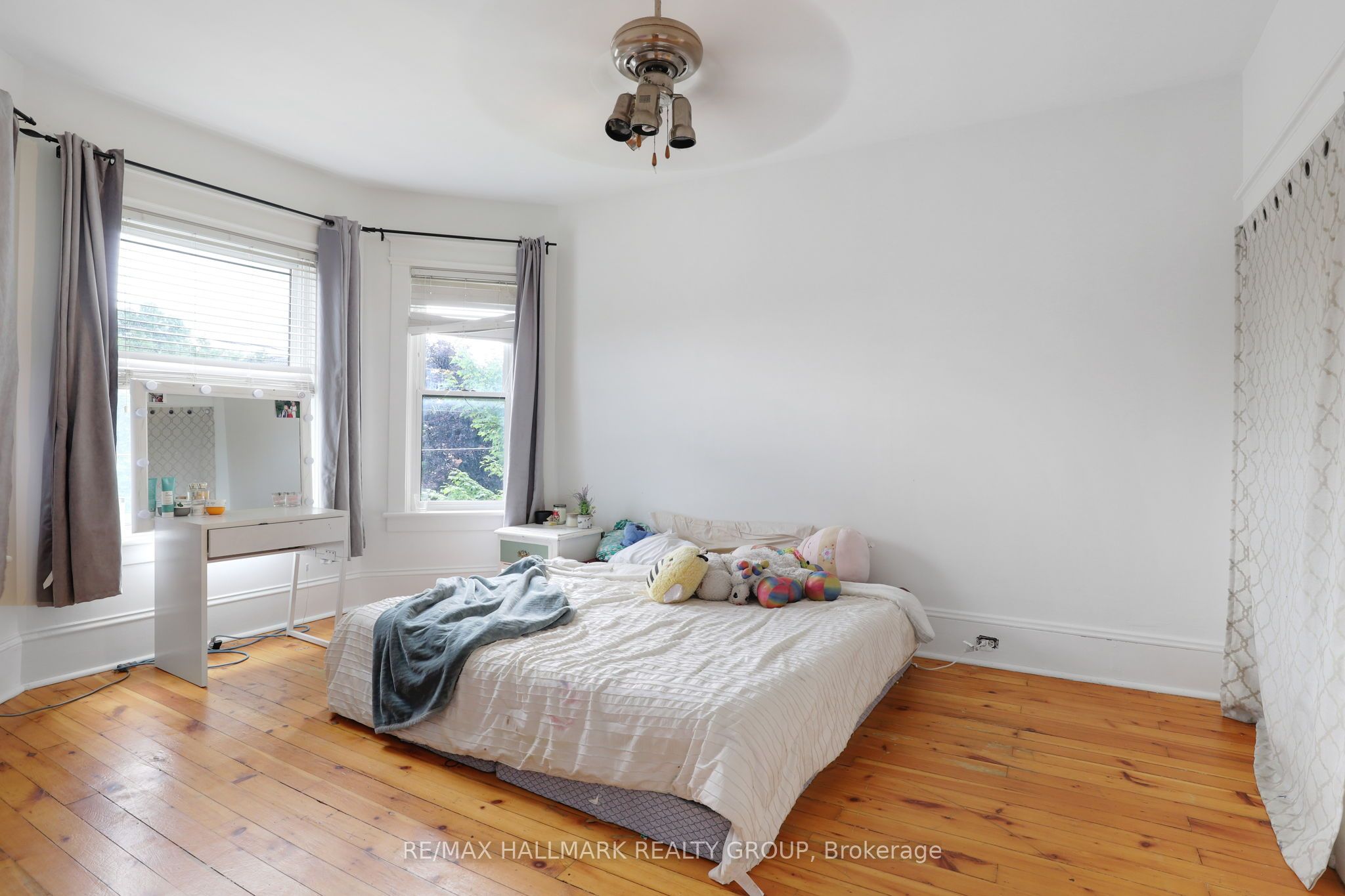 11 Glen Avenue Property Photo 19