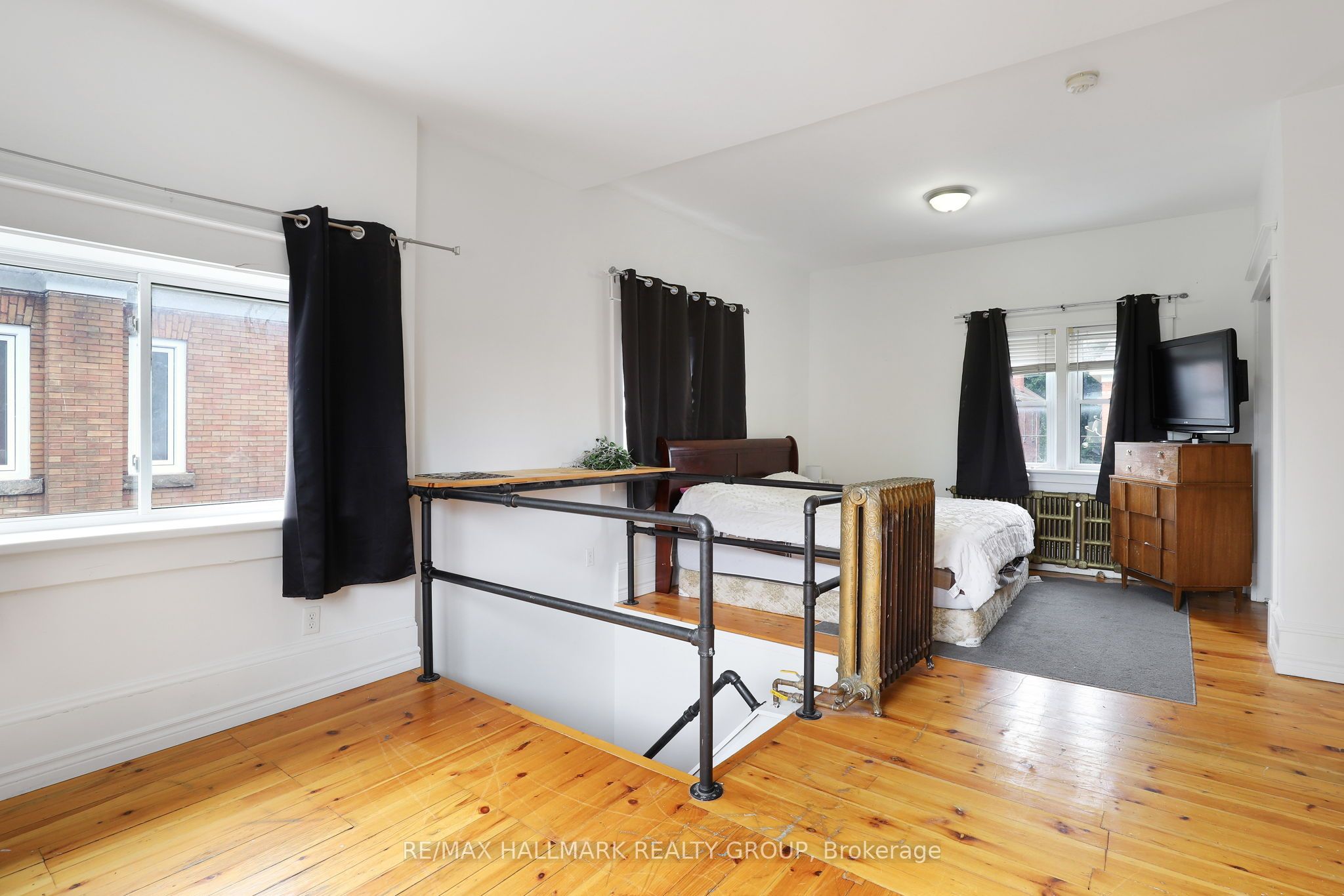 11 Glen Avenue Property Photo 24