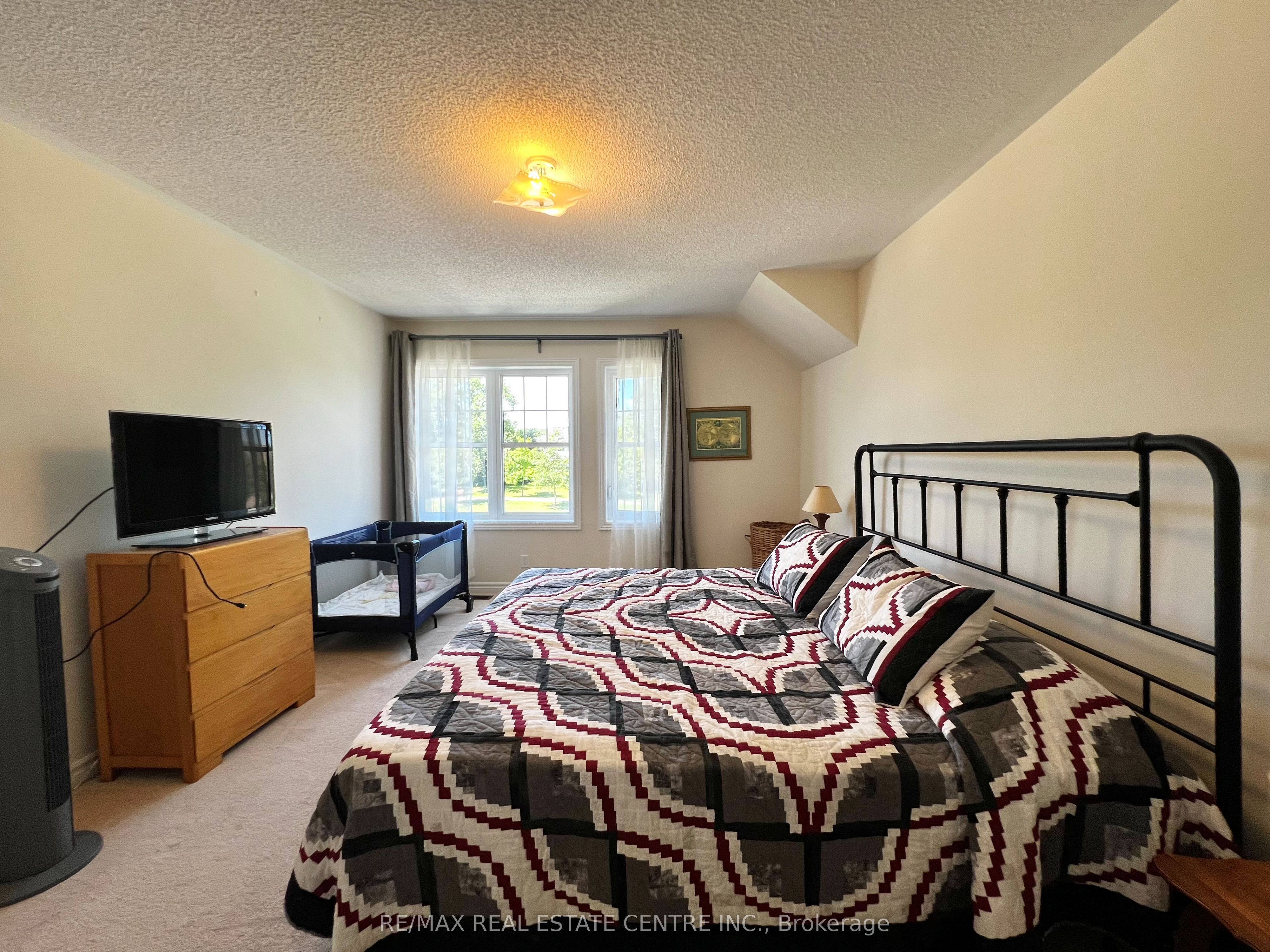 205 Morden Drive Property Photo 31