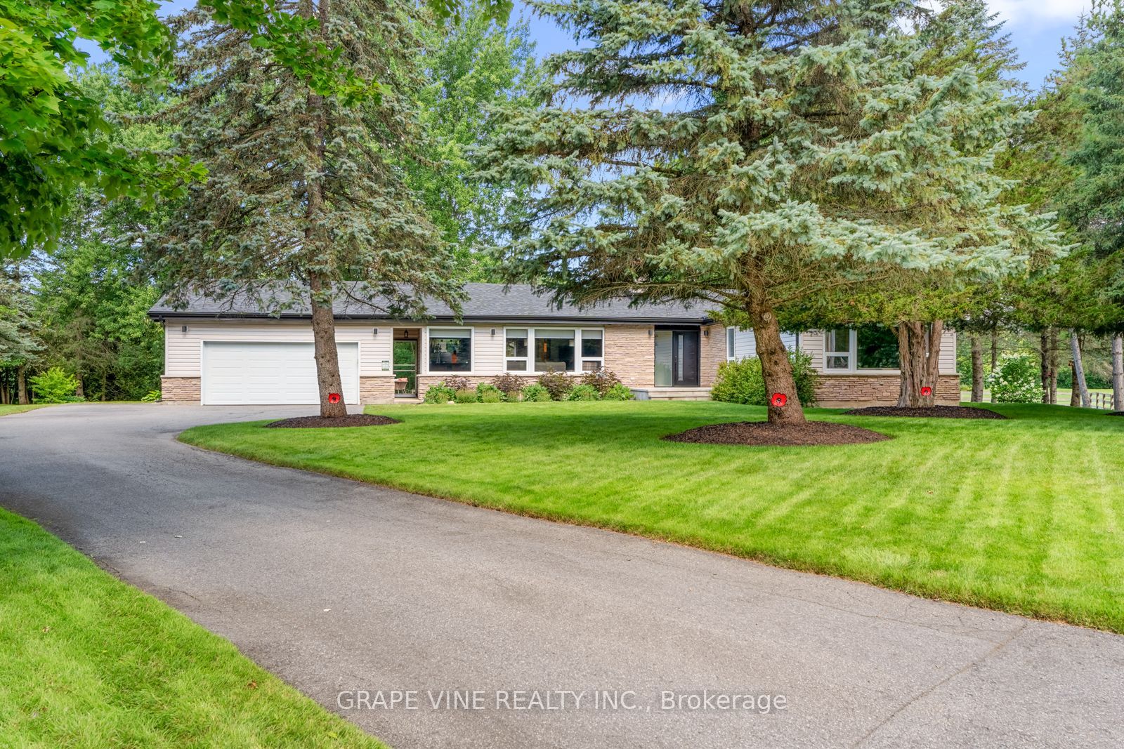 6486 Woodland Place Property Photo 1