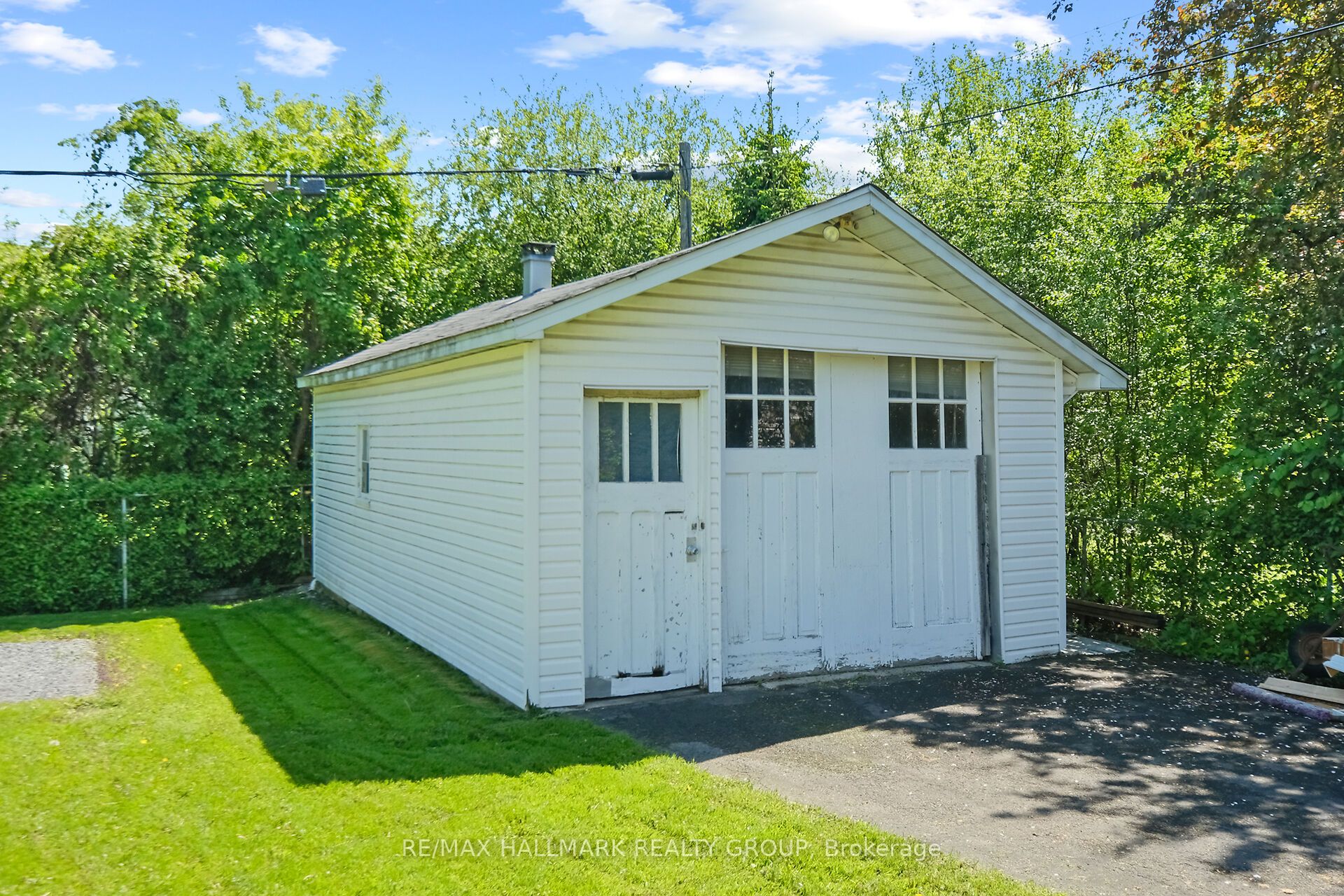 1399 Aurele Street Property Photo 14