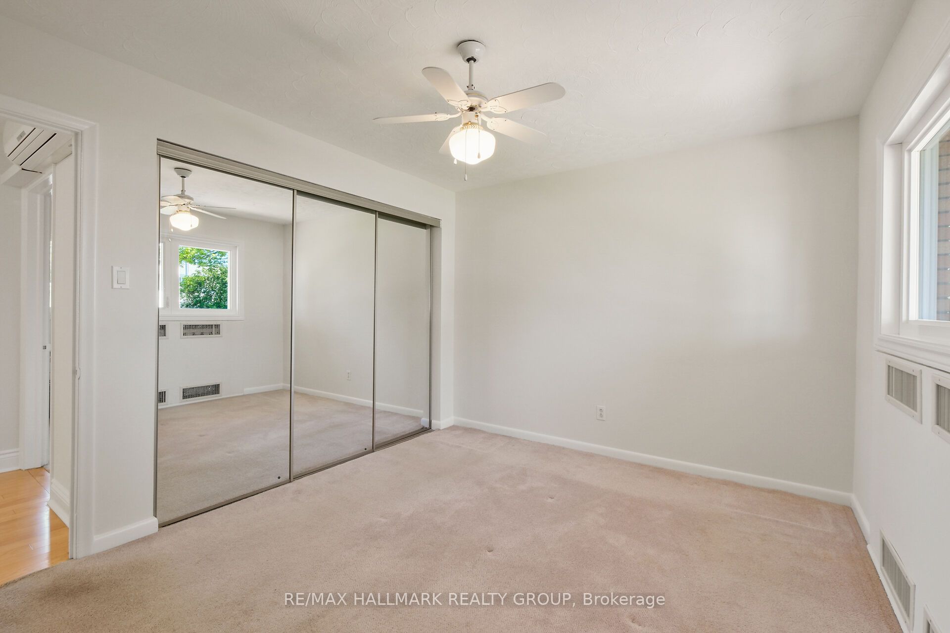 1399 Aurele Street Property Photo 28