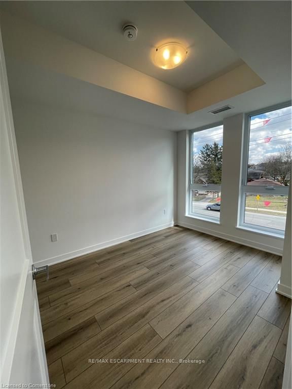 312 Erb Street W 214 Property Photo 14