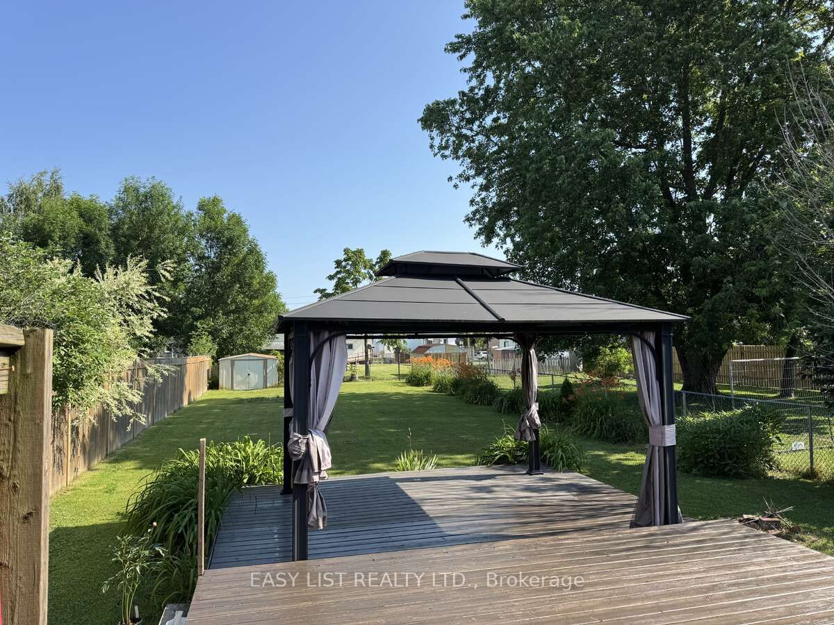 52 Fifth Street Property Photo 8