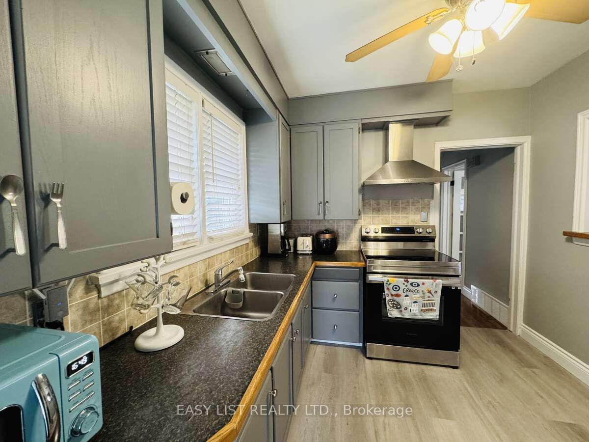 52 Fifth Street Property Photo 11