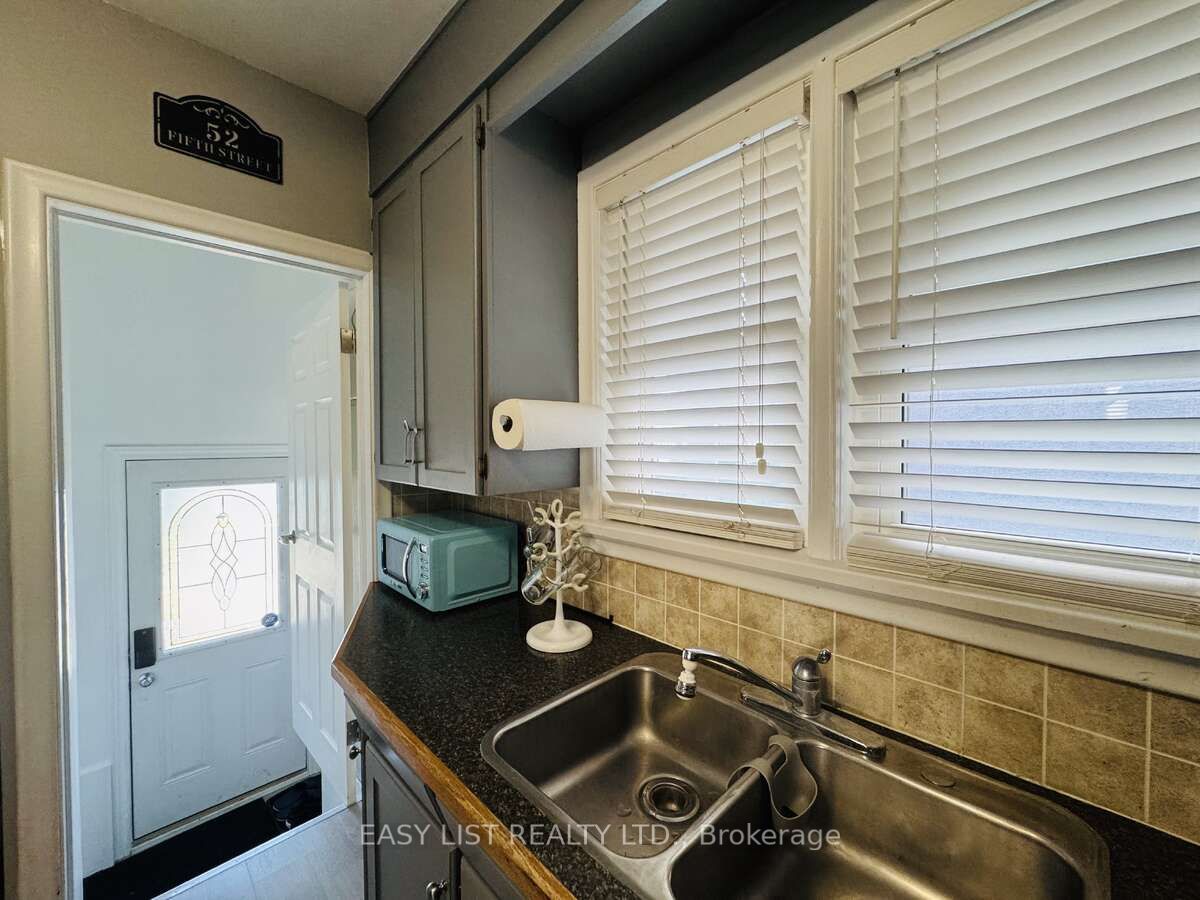 52 Fifth Street Property Photo 12