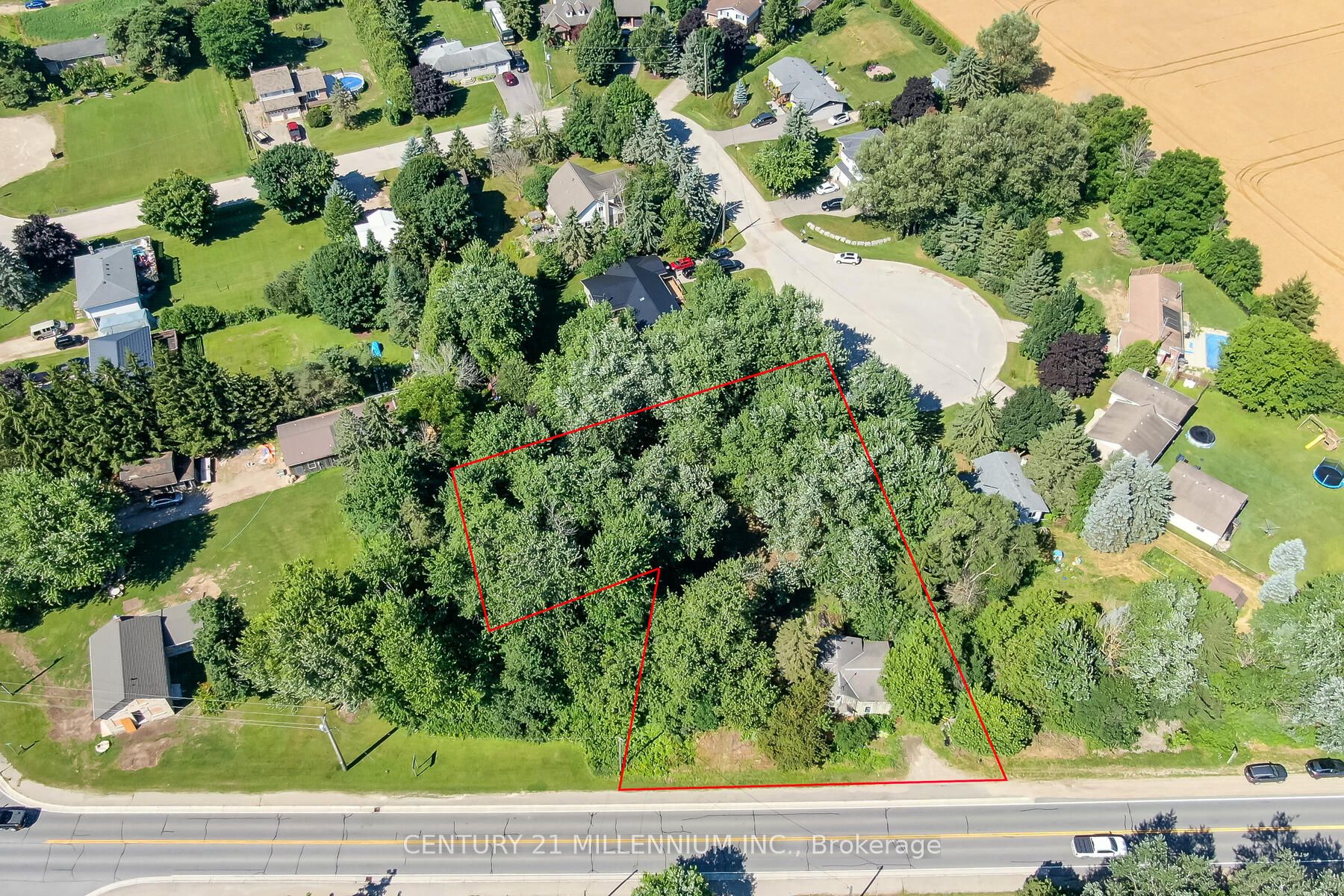 6052 Highway 6 Line Property Photo 1