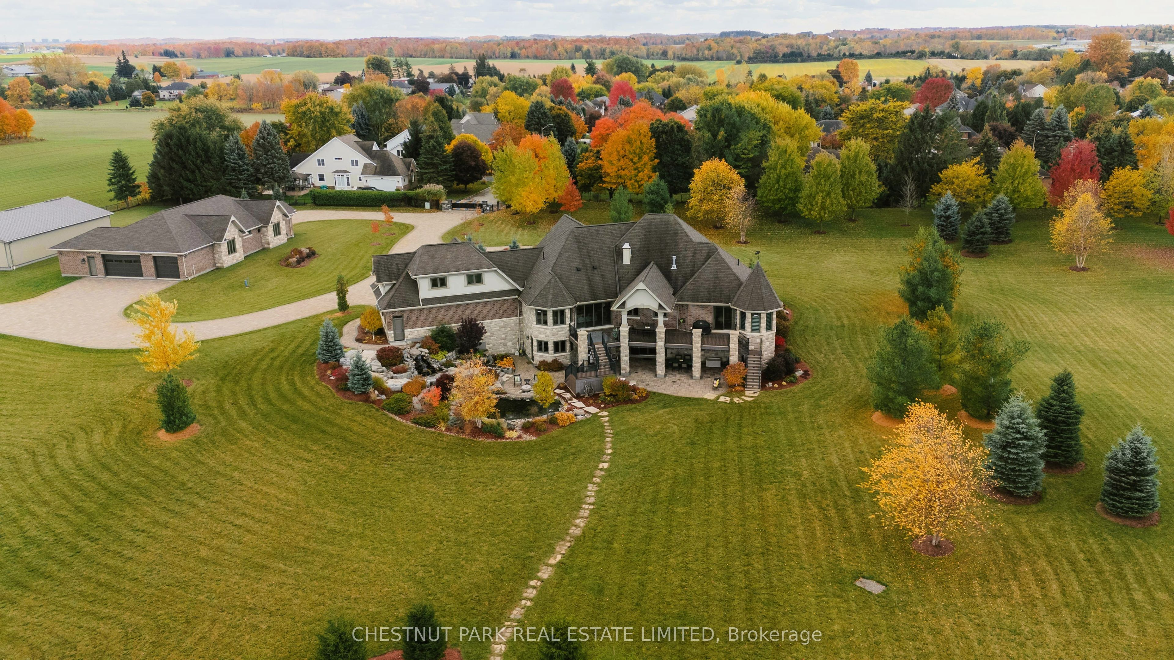 46 Anita Drive Property Photo 3