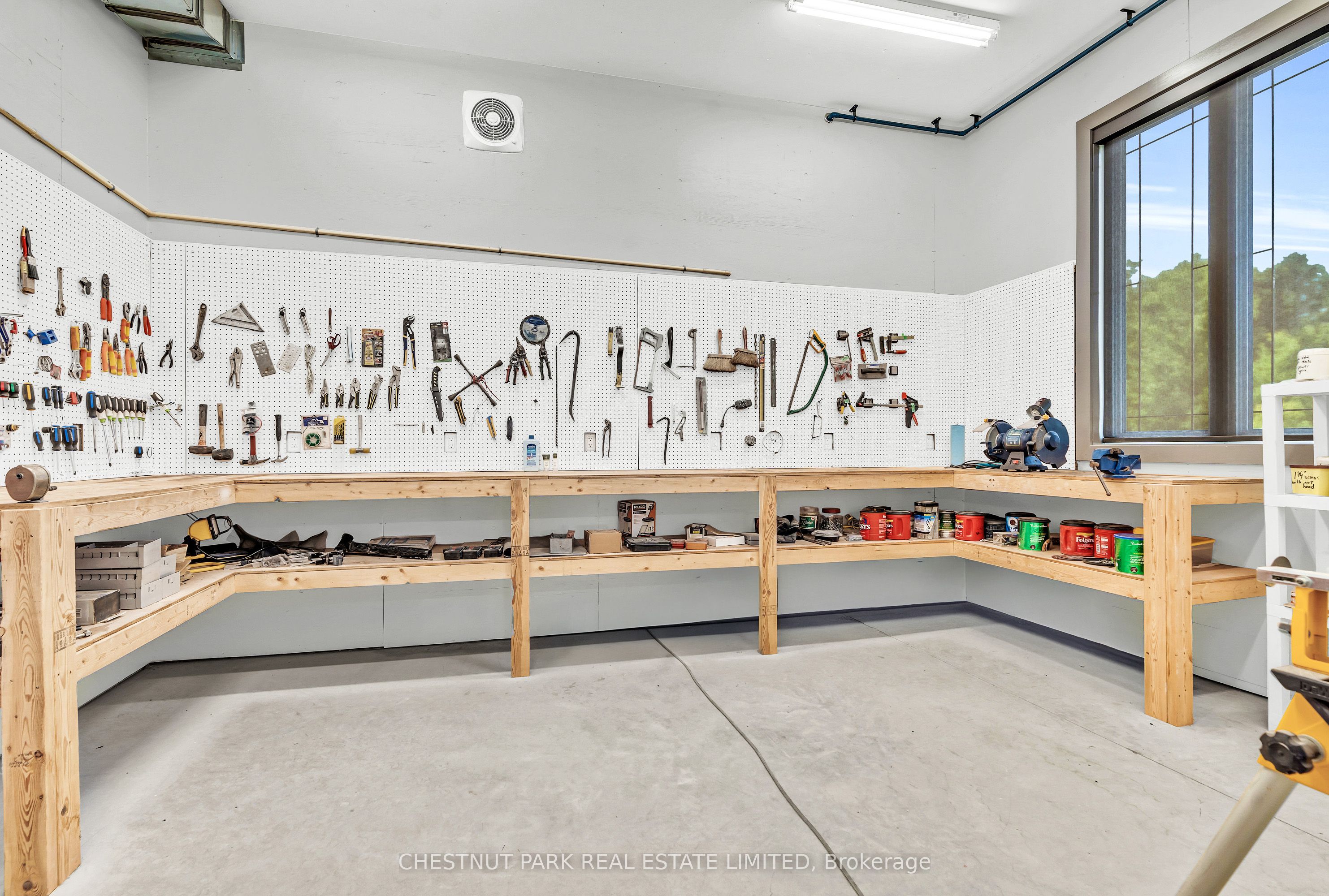 46 Anita Drive Property Photo 9