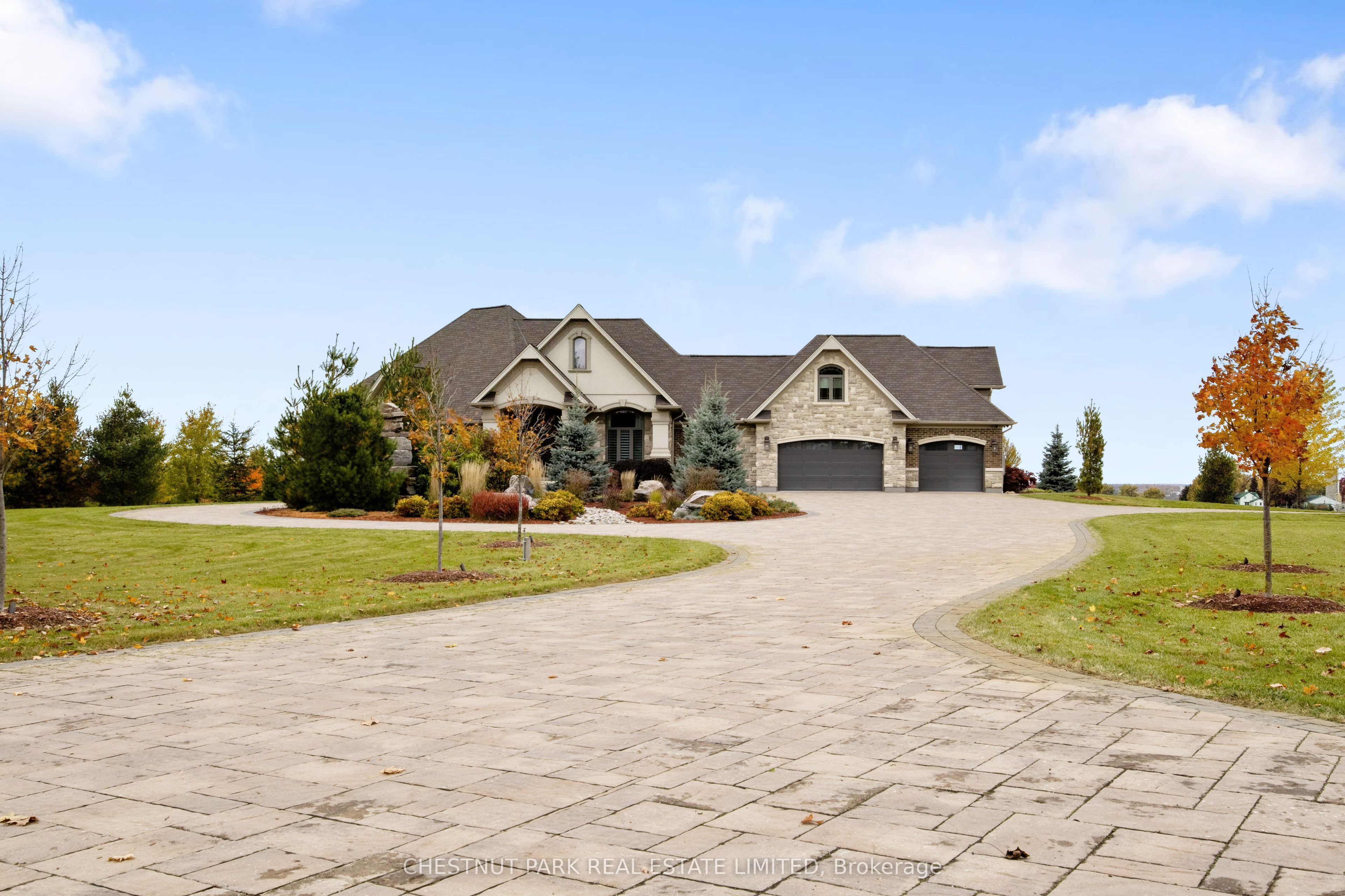 46 Anita Drive Property Photo 12