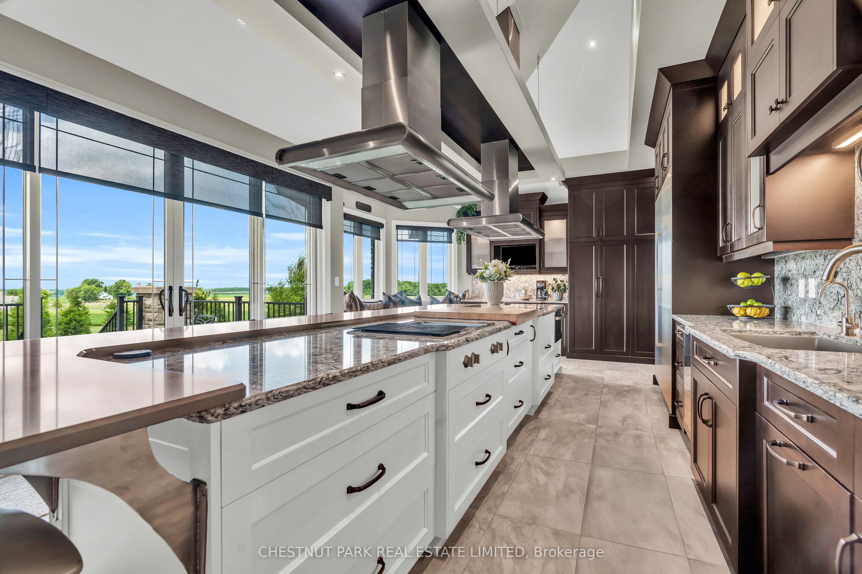 46 Anita Drive Property Photo 17