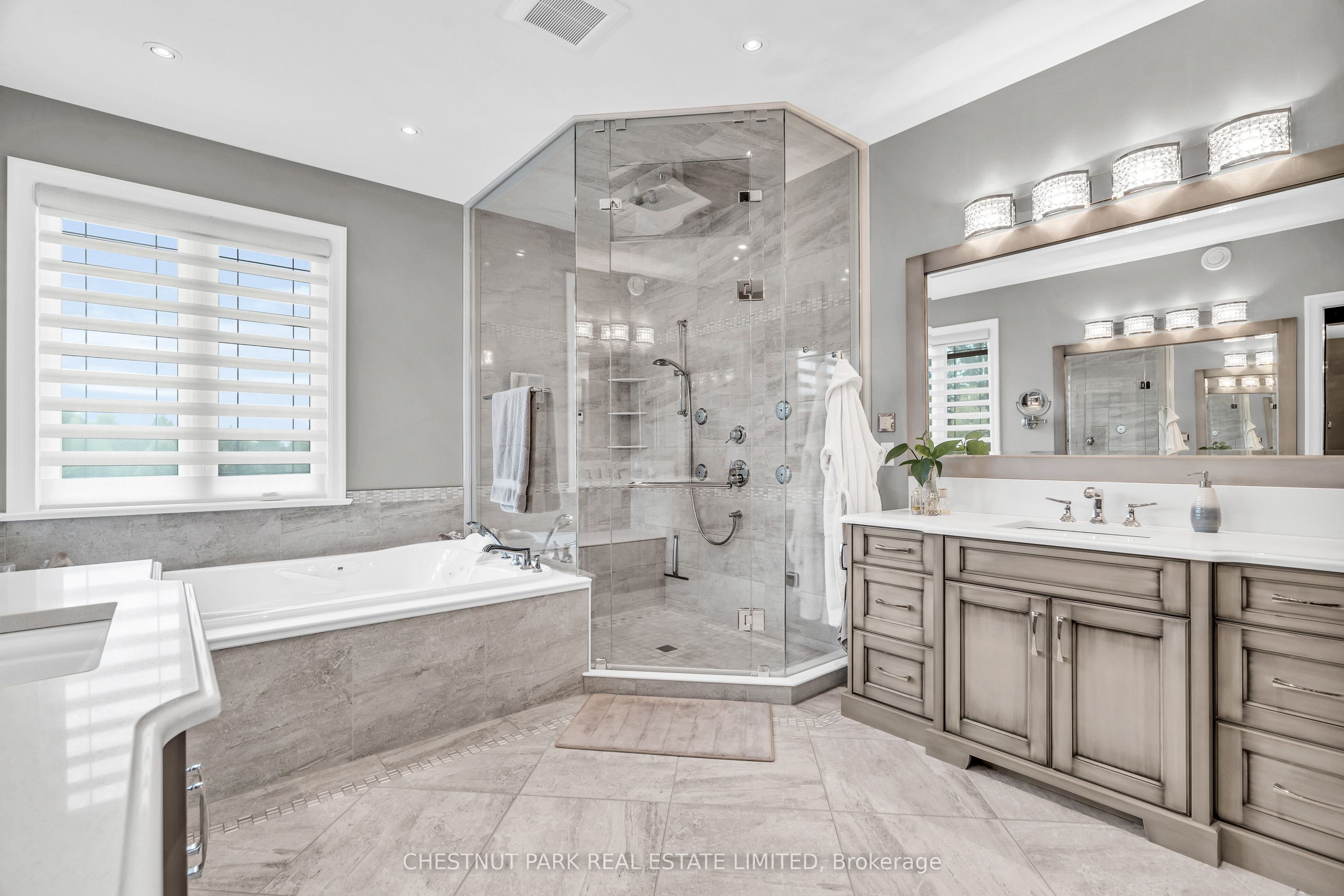 46 Anita Drive Property Photo 29