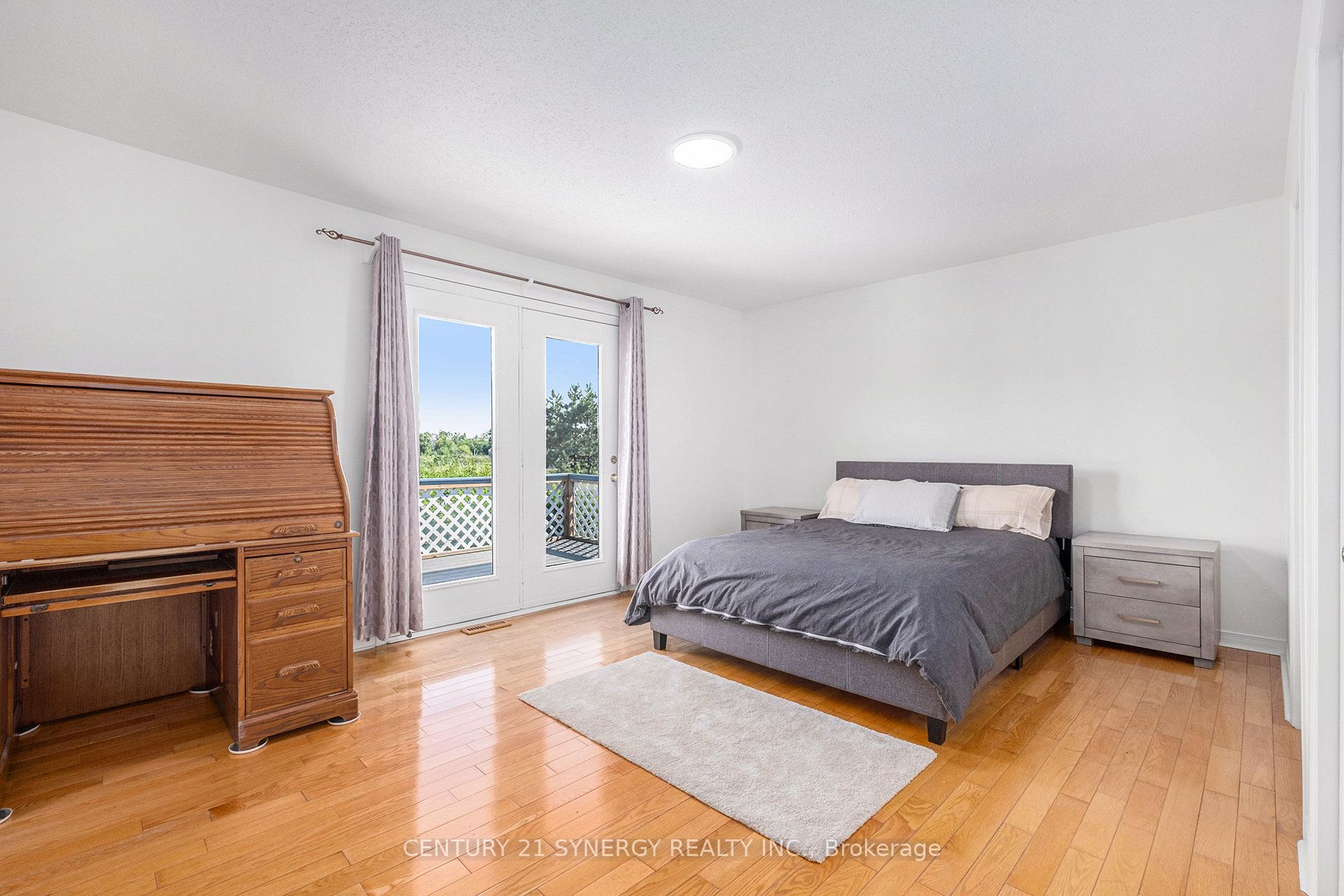 887 Macpherson Road Property Photo 12