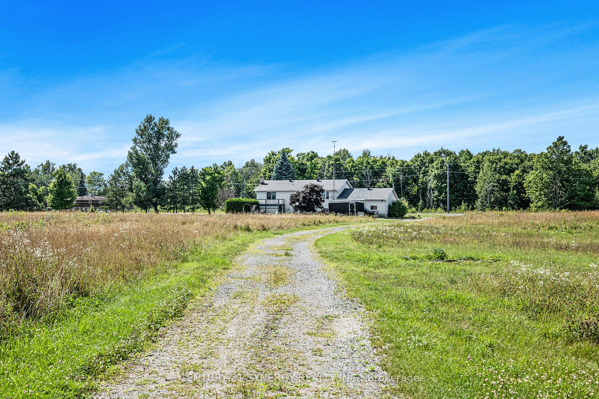 887 Macpherson Road Property Photo 28