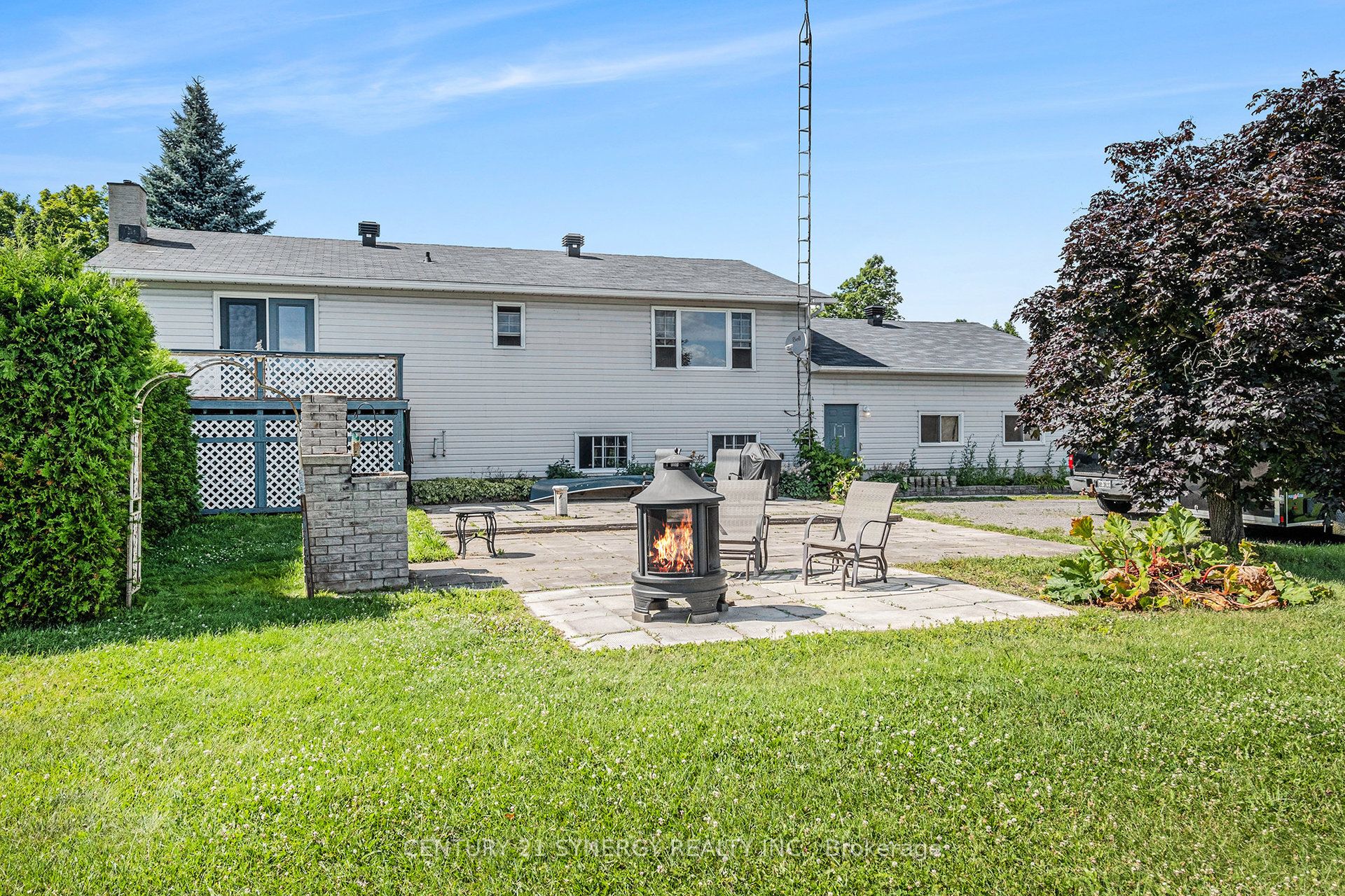 887 Macpherson Road Property Photo 29