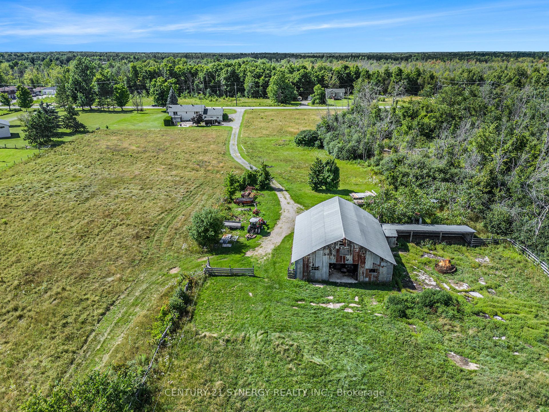 887 Macpherson Road Property Photo 31