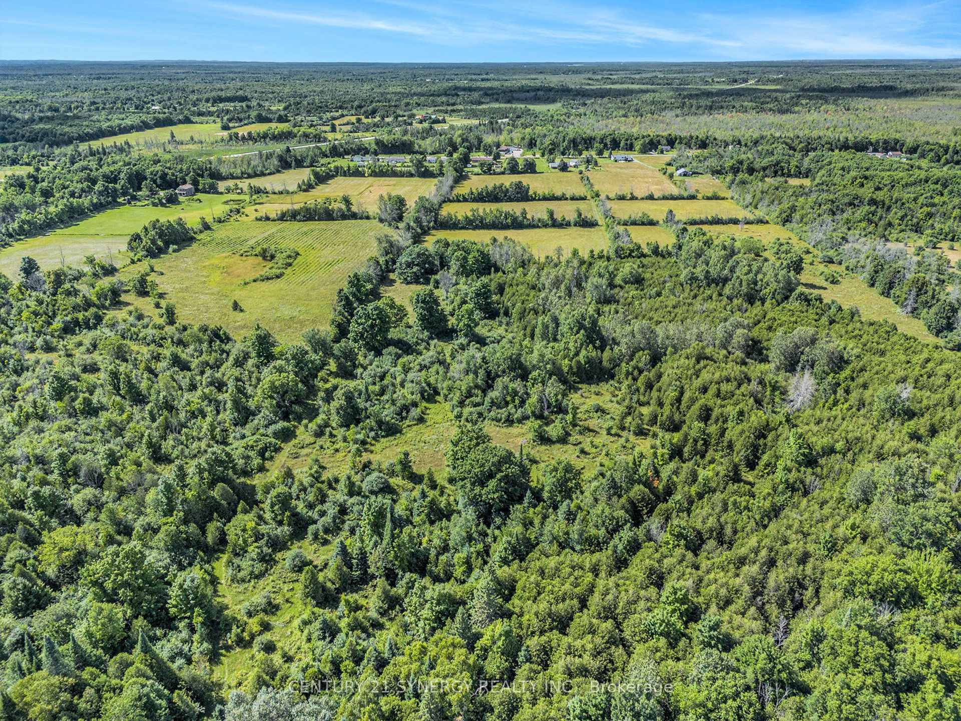 887 Macpherson Road Property Photo 33