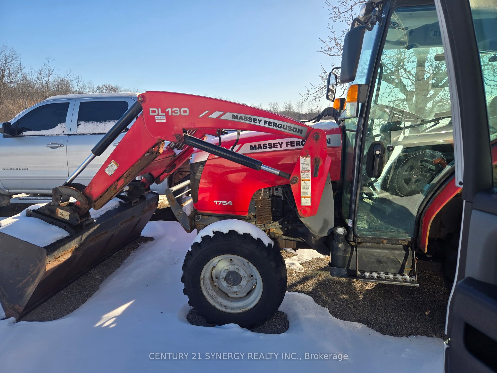 887 Macpherson Road Property Photo 40