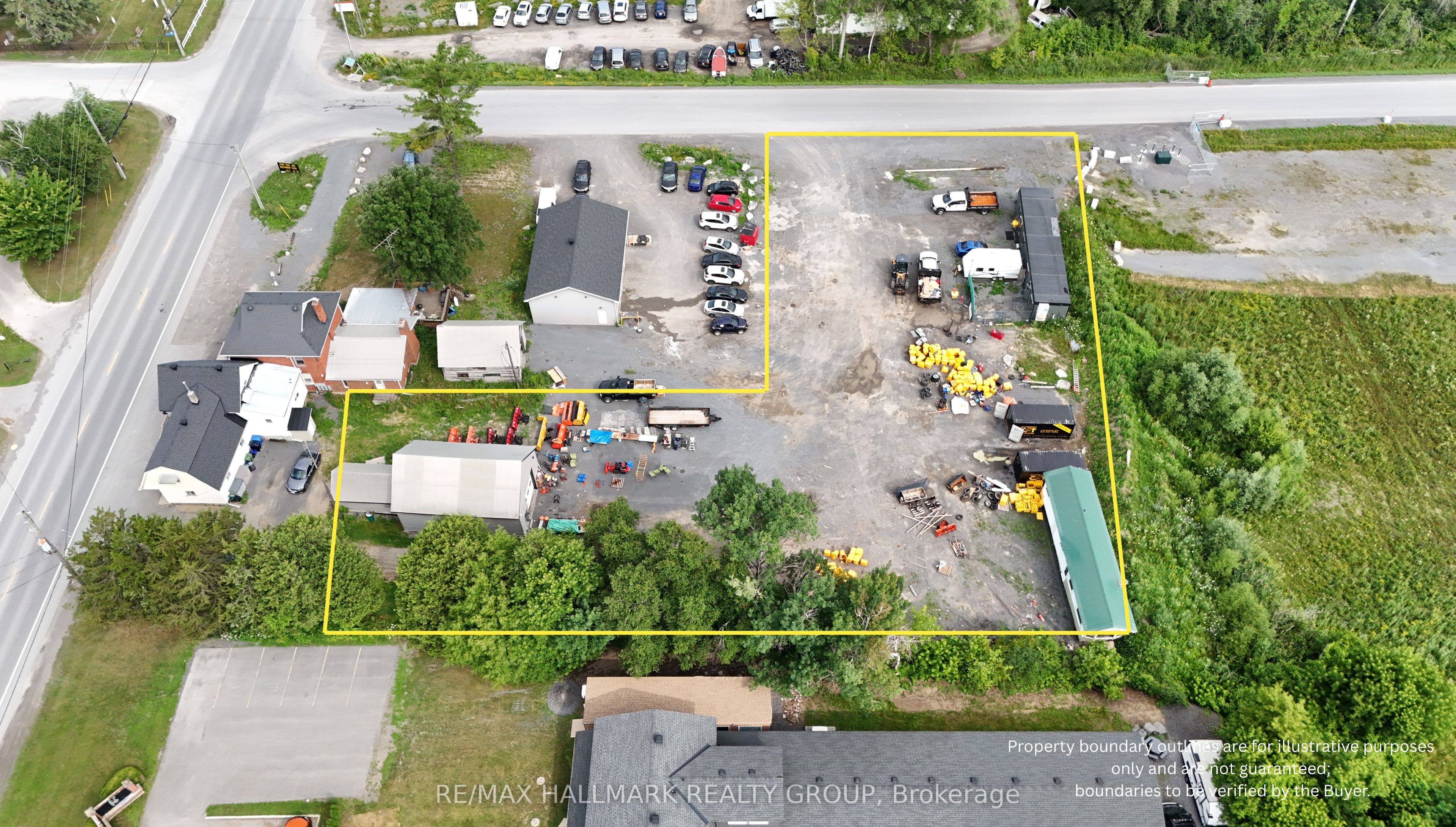 2590 (a) Carp Road Property Photo 1