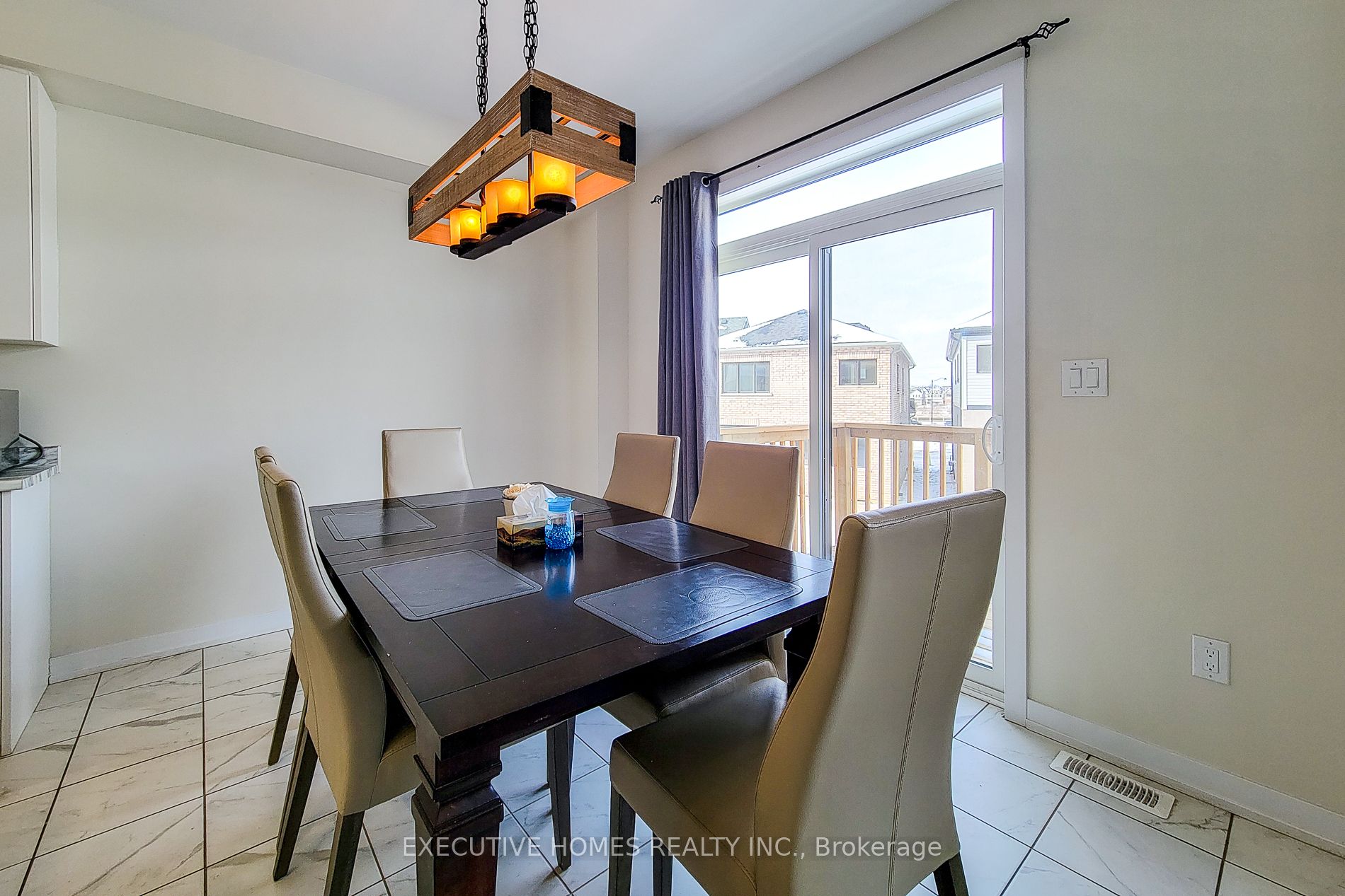 33 Wintergreen Crescent Property Photo 24